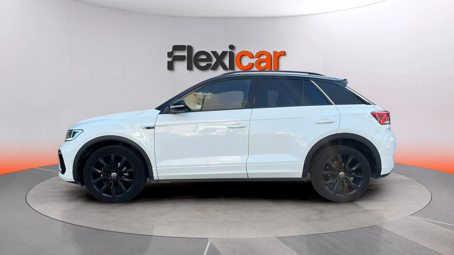 Volkswagen T-Roc Advance R-Line 1.5 TSI DSG - foto 4