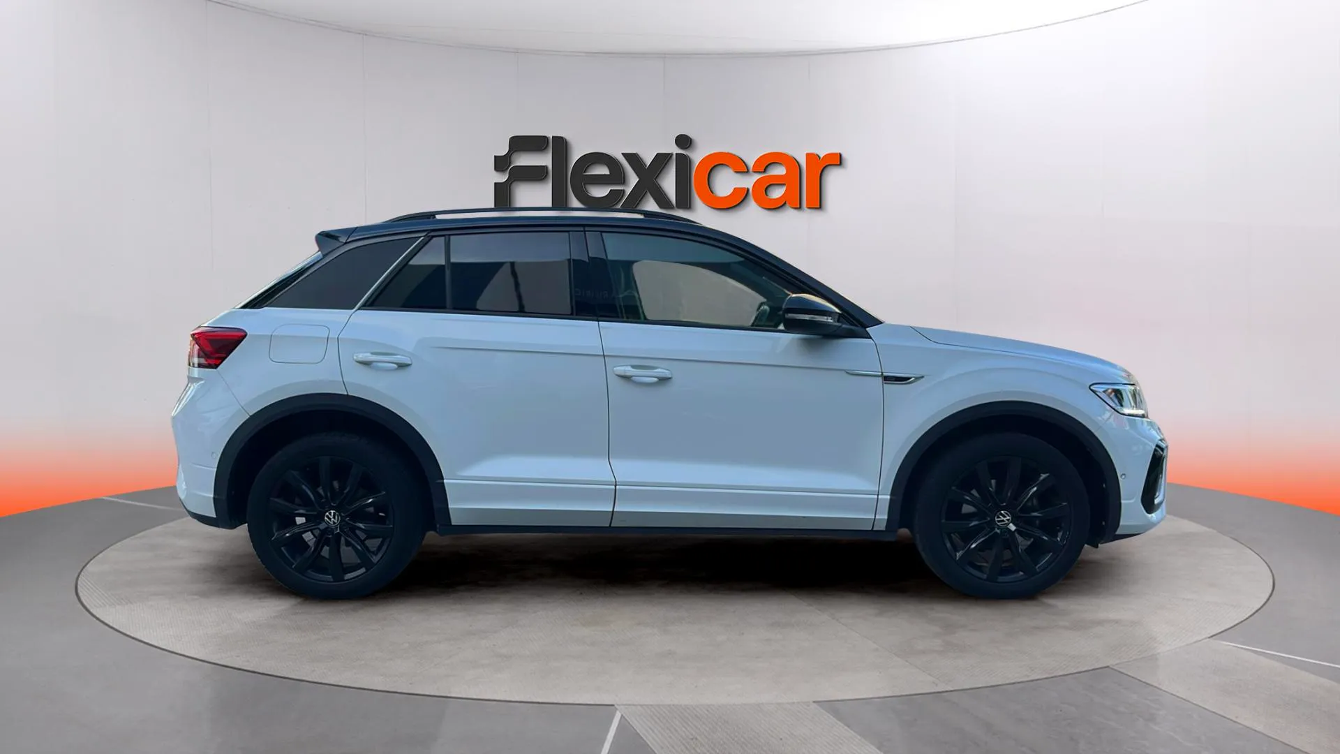 Volkswagen T-Roc Advance R-Line 1.5 TSI DSG - foto 5