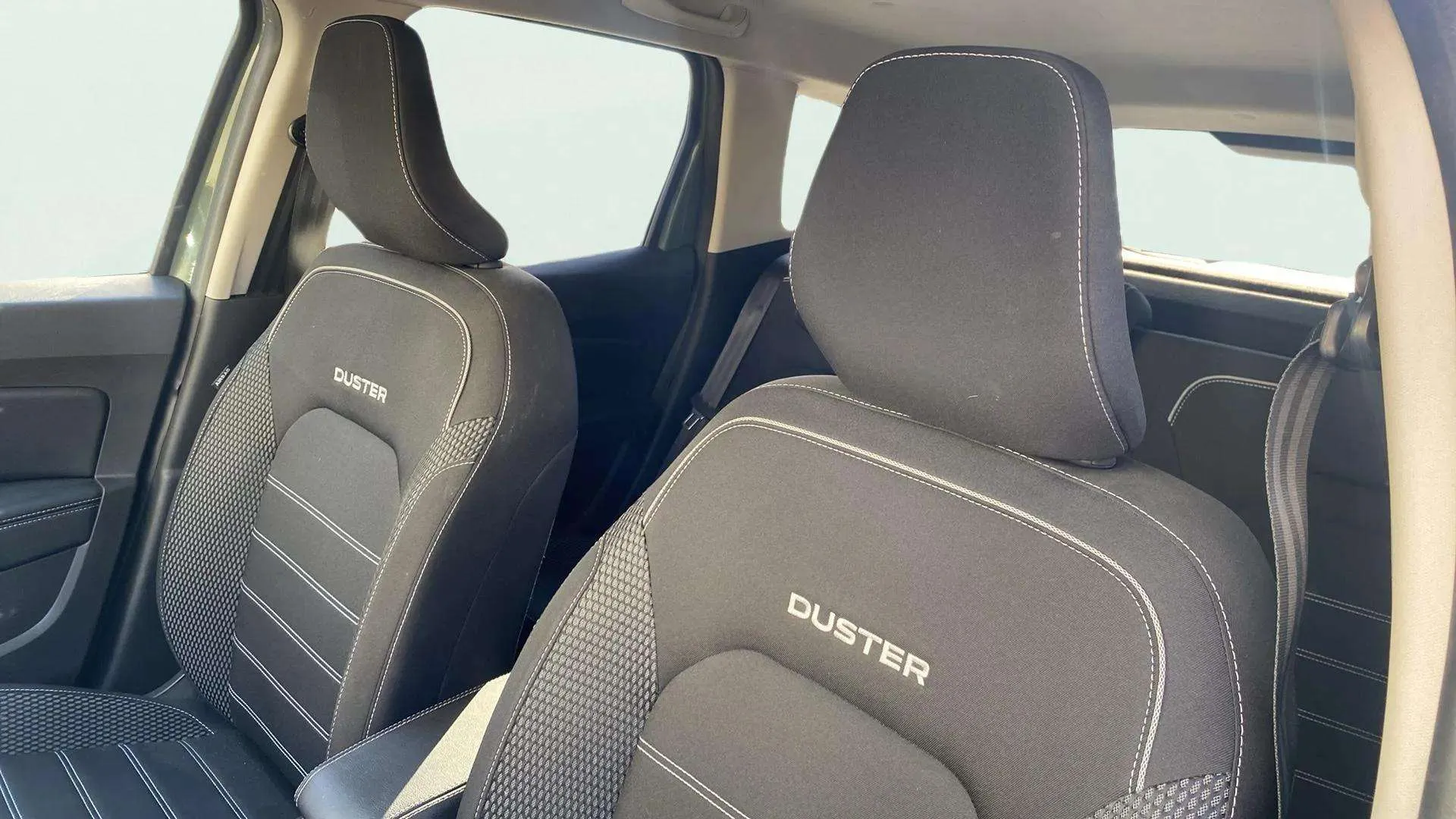 Dacia Duster Journey Go TCe 4x2 - foto 24
