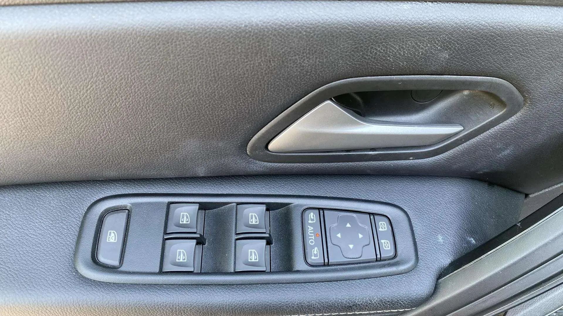 Dacia Duster Journey Go TCe 4x2 - foto 22
