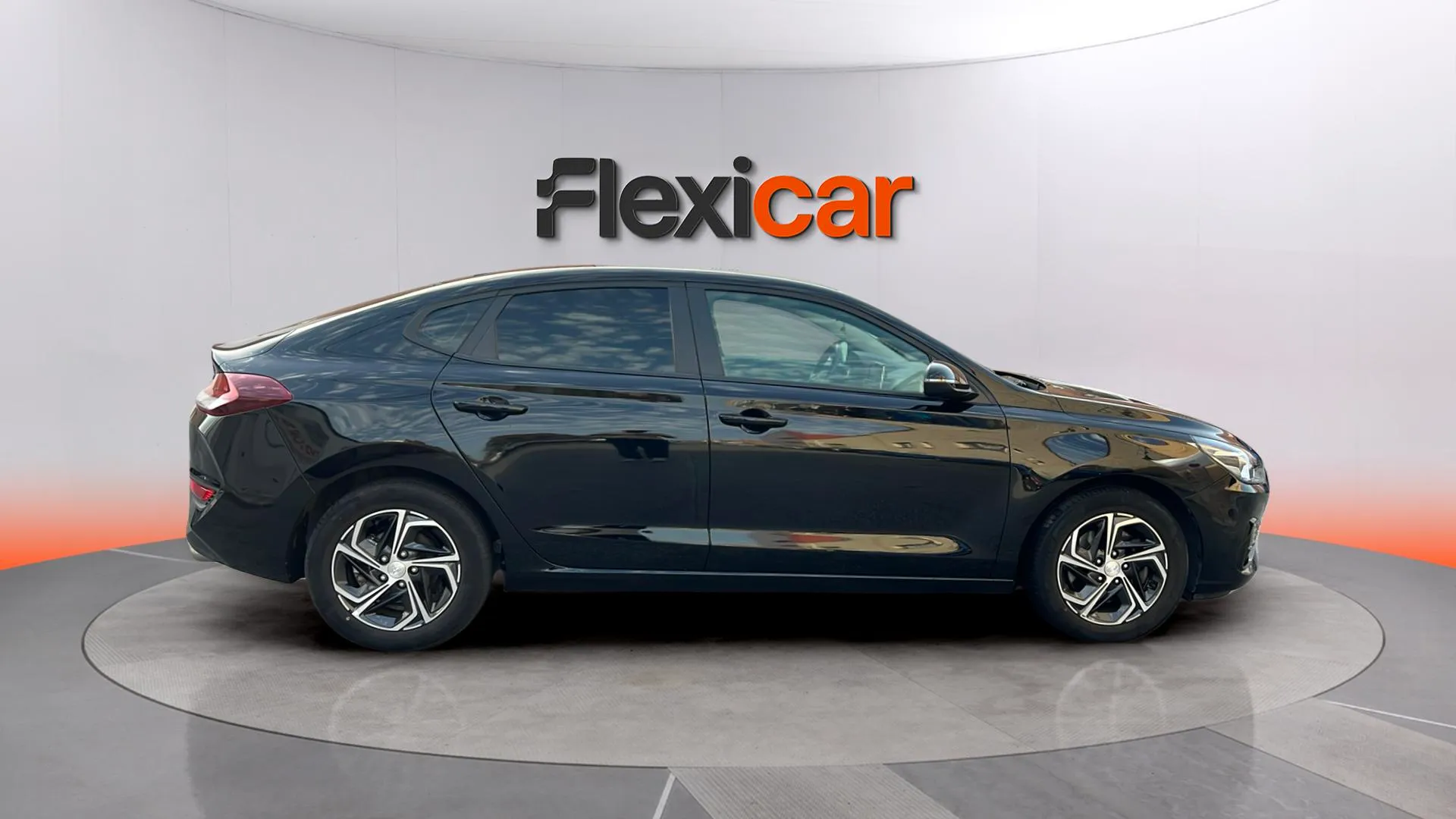 Hyundai i30 1.0 T-GDi Klass Fastback - foto 8