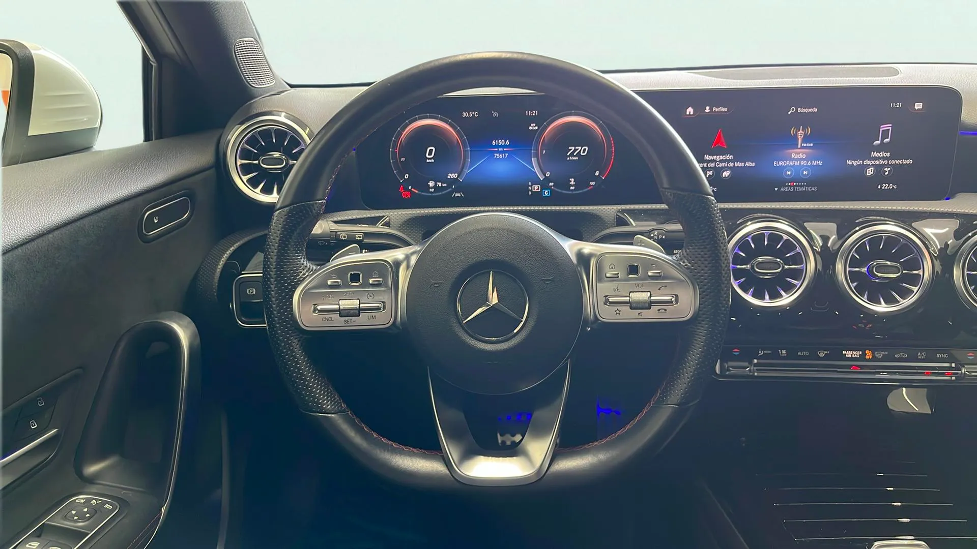 Mercedes-Benz Clase A A 200 d - foto 11