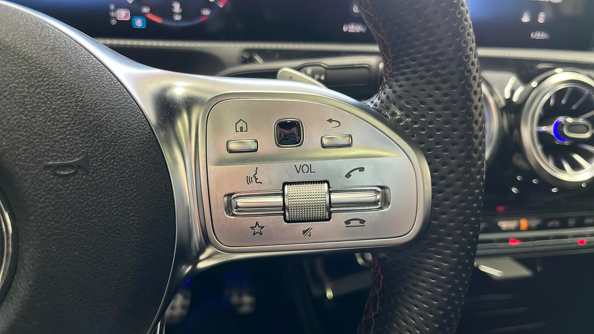 Mercedes-Benz Clase A A 200 d - foto 14