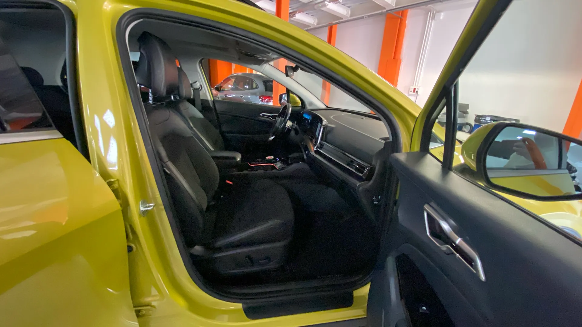 Kia Sportage 1.6 T-GDi HEV Tech 4x2 - foto 22