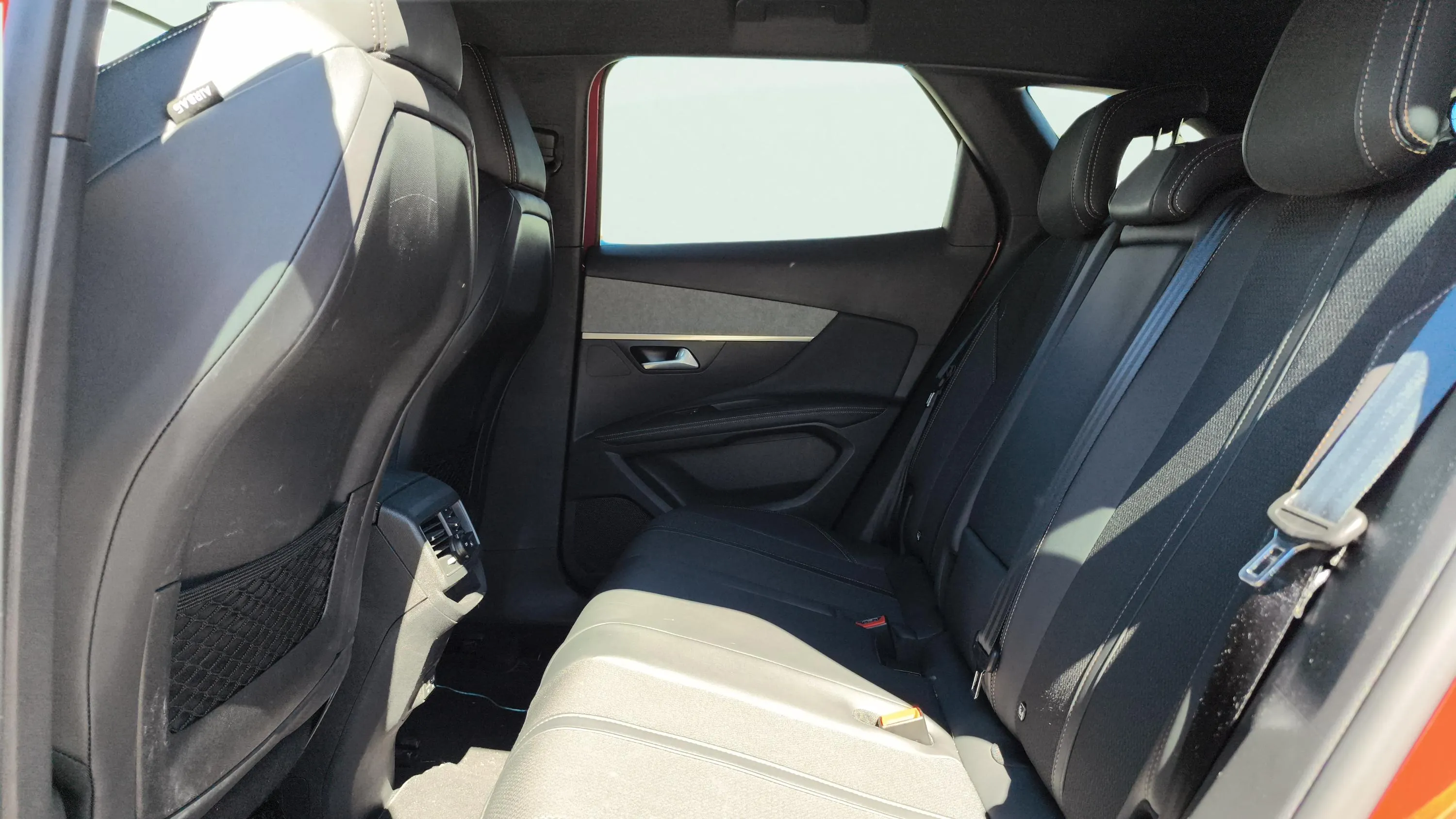 Peugeot 3008 1.2 PureTech GT EAT8 - foto 19