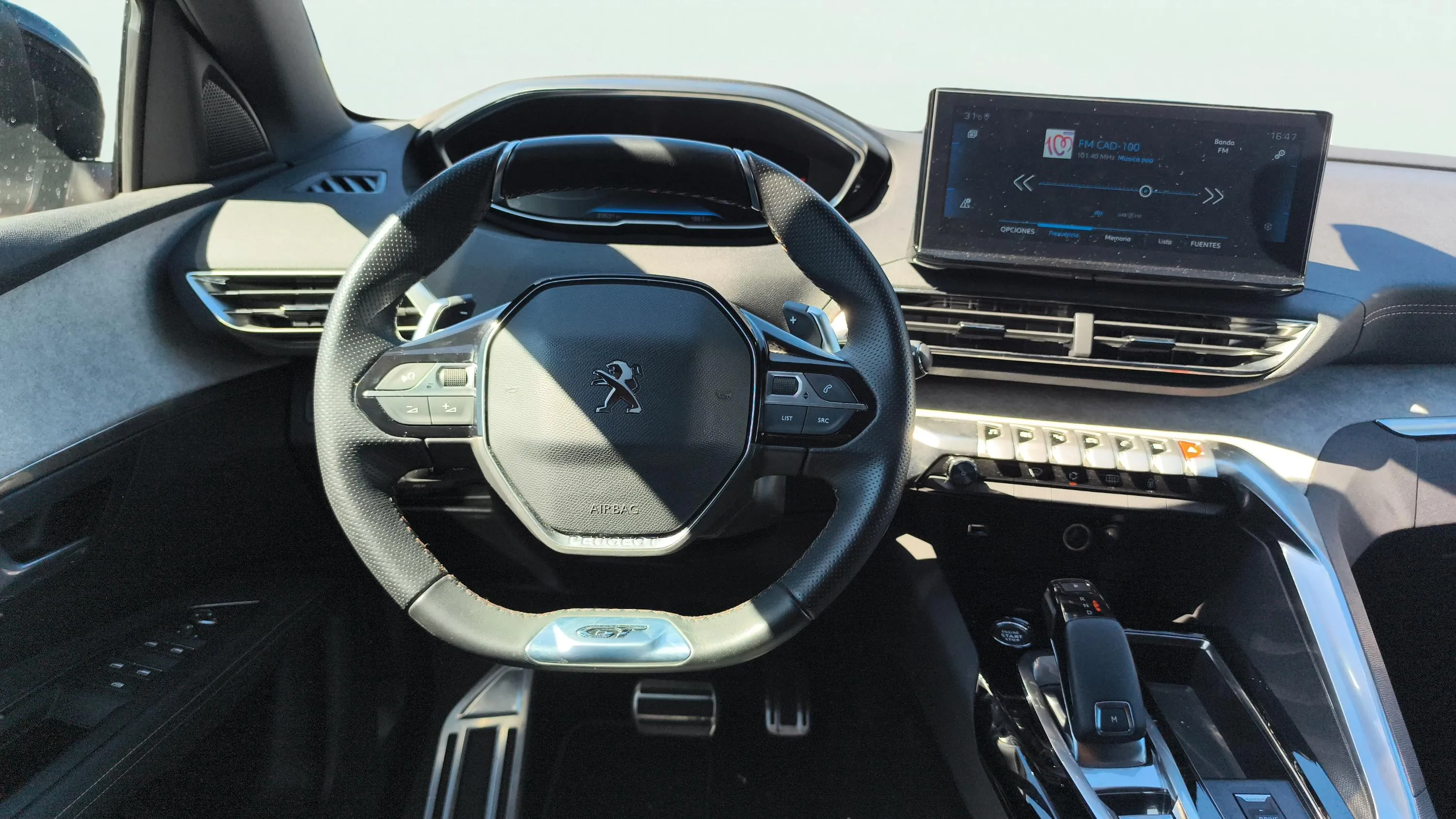 Peugeot 3008 1.2 PureTech GT EAT8 - foto 11