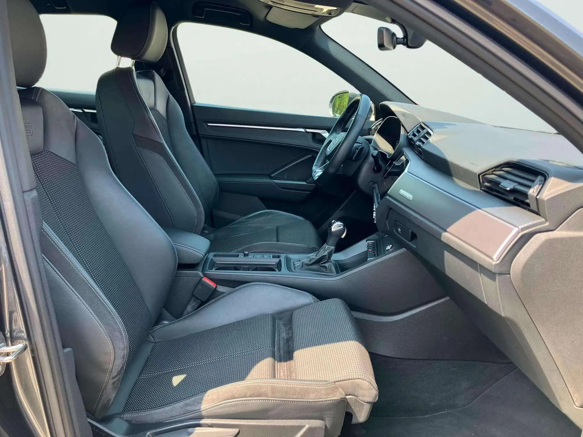 Audi Q3 35 TDI S tronic - foto 19
