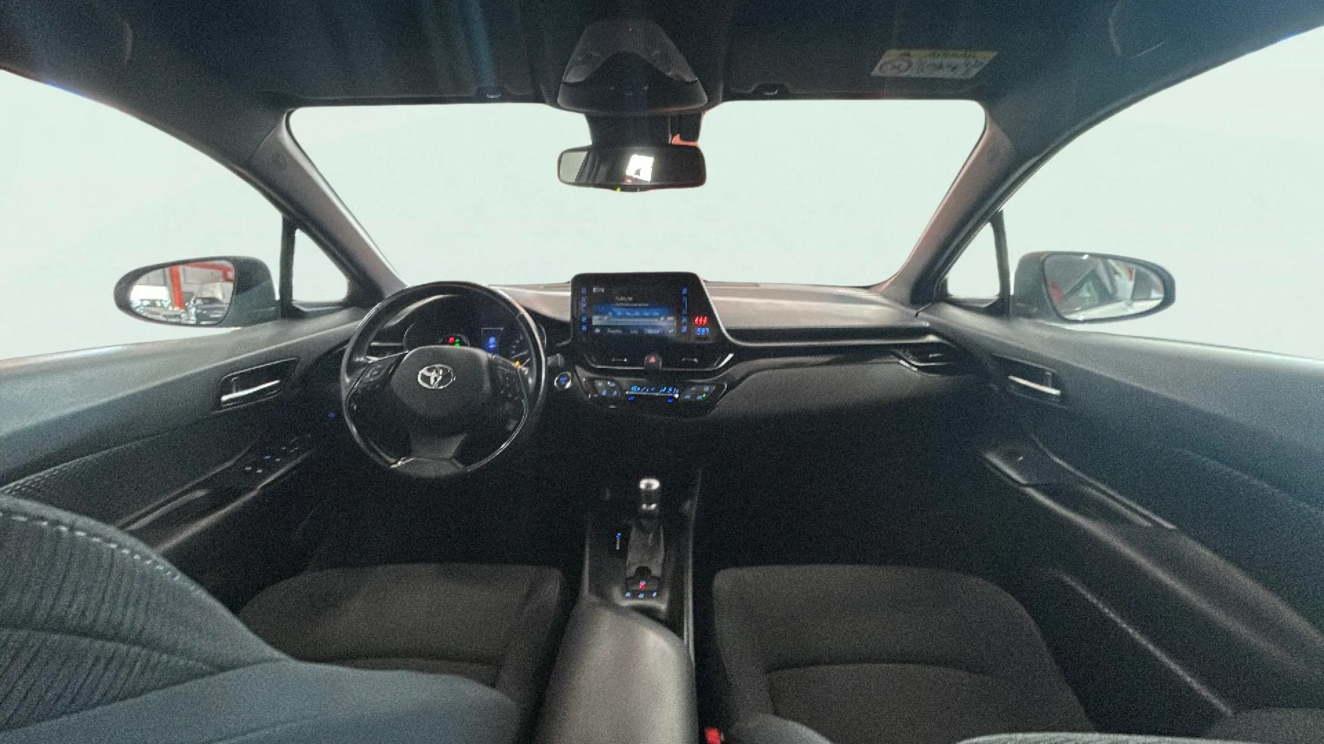 Toyota C-HR 1.8 125H Advance - foto 19