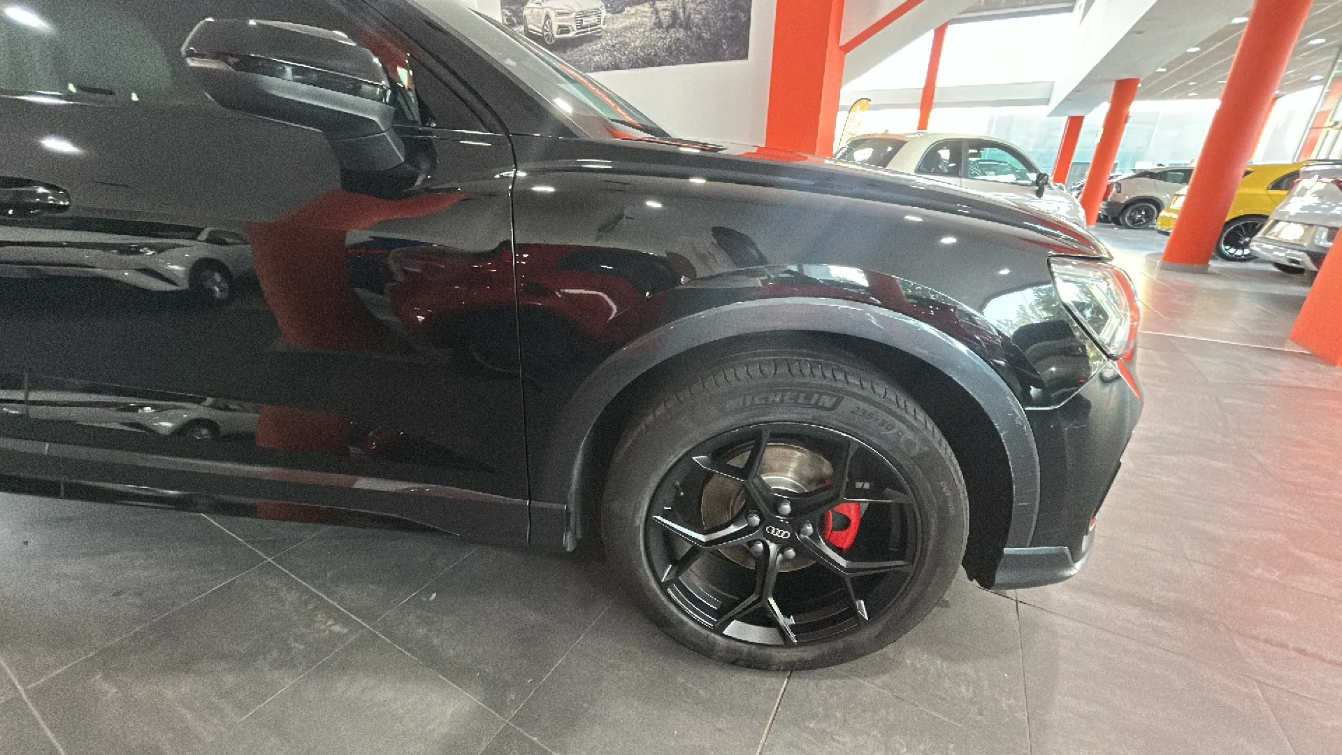 Audi Q3 35 TDI quattro - foto 27