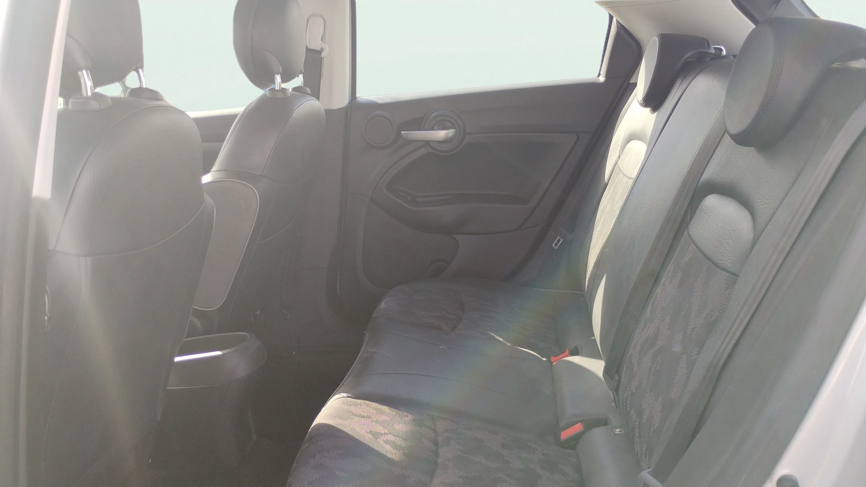 Fiat 500X Cross 1.3 Firefly T4 DCT - foto 17