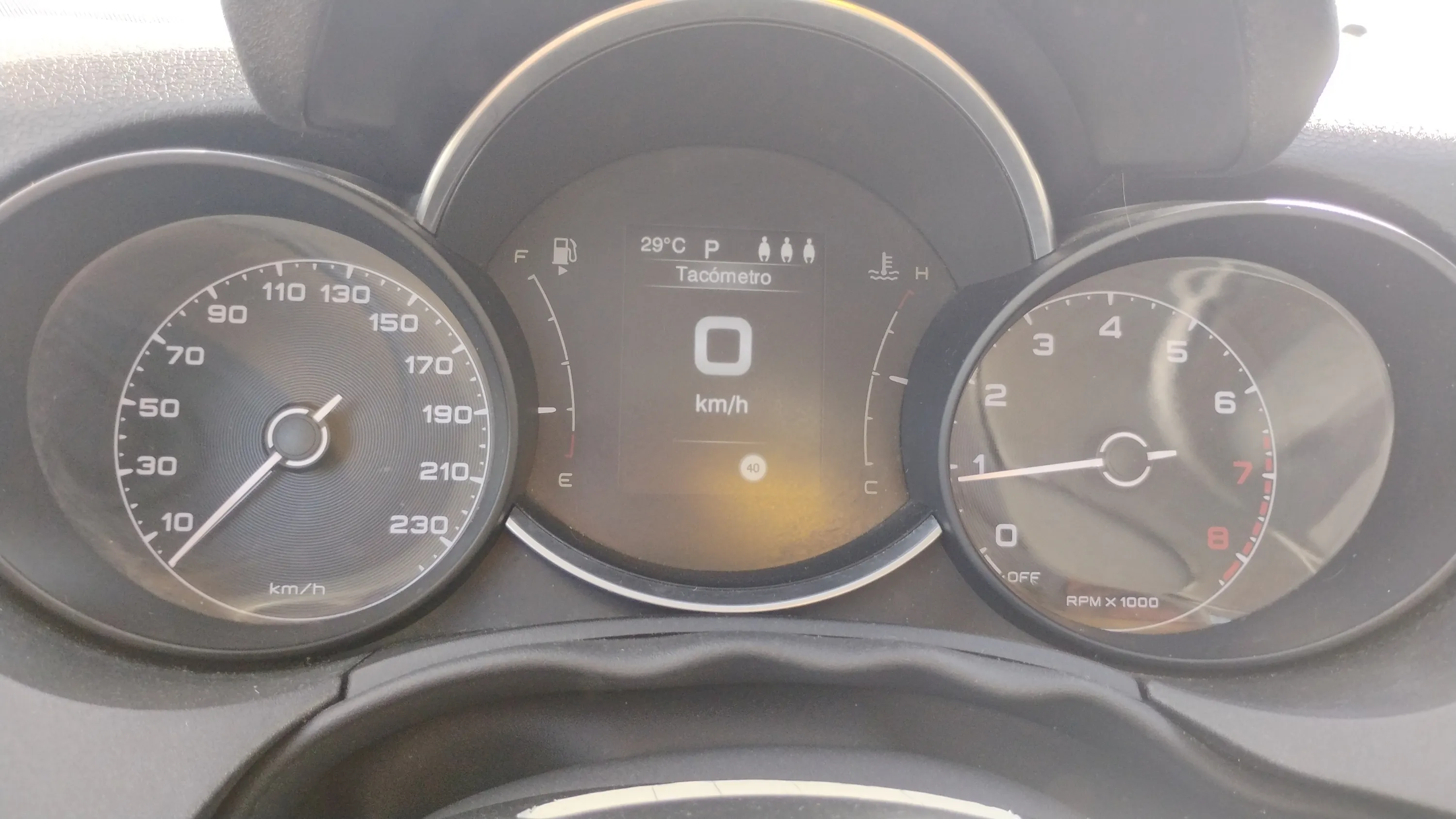 Fiat 500X Cross 1.3 Firefly T4 DCT - foto 12
