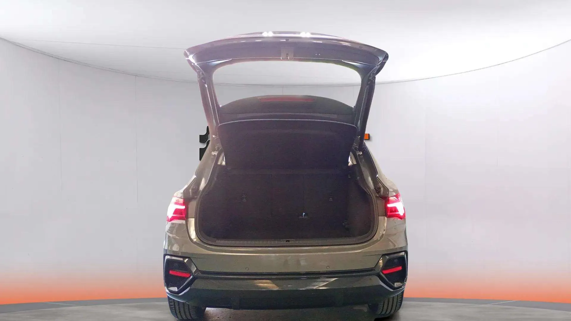 Audi Q3 40 TDI S tronic quattro - foto 6