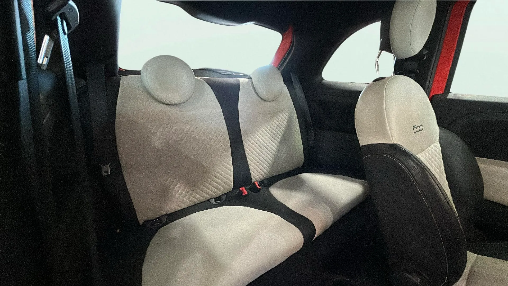Fiat 500 Club 1.0 Hybrid - foto 19