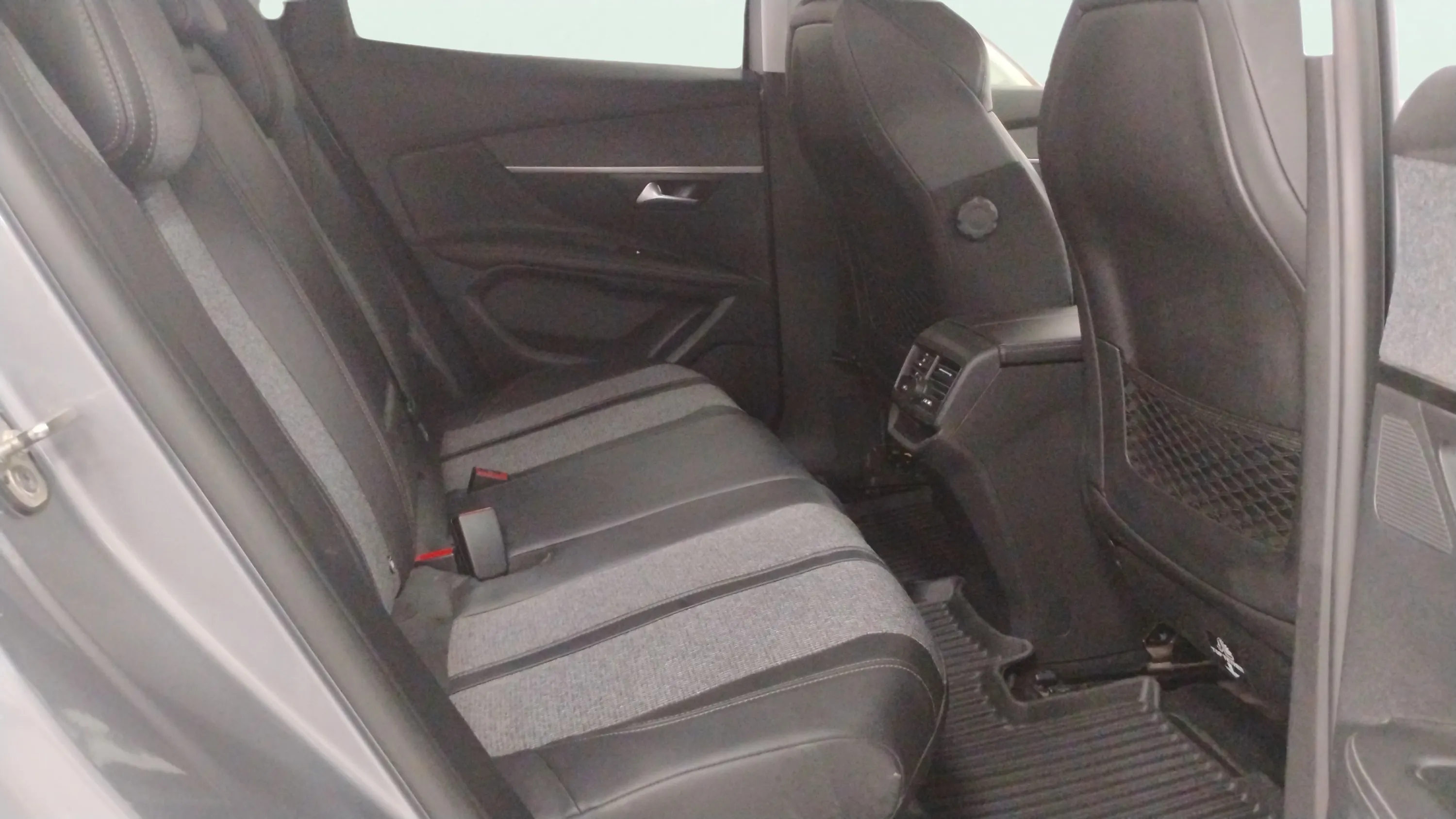 Peugeot 3008 1.2 PureTech Allure - foto 14
