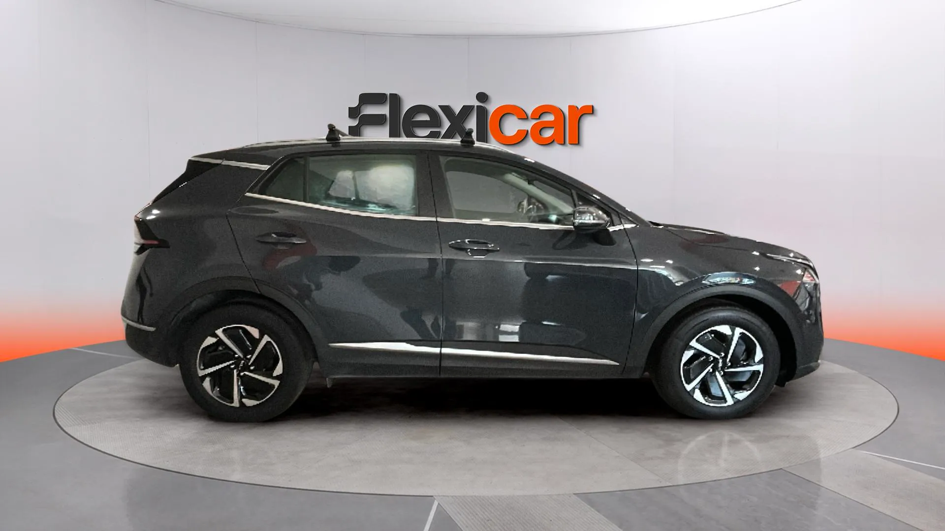 Kia Sportage 1.6 T-GDi Drive 4x2 - foto 7