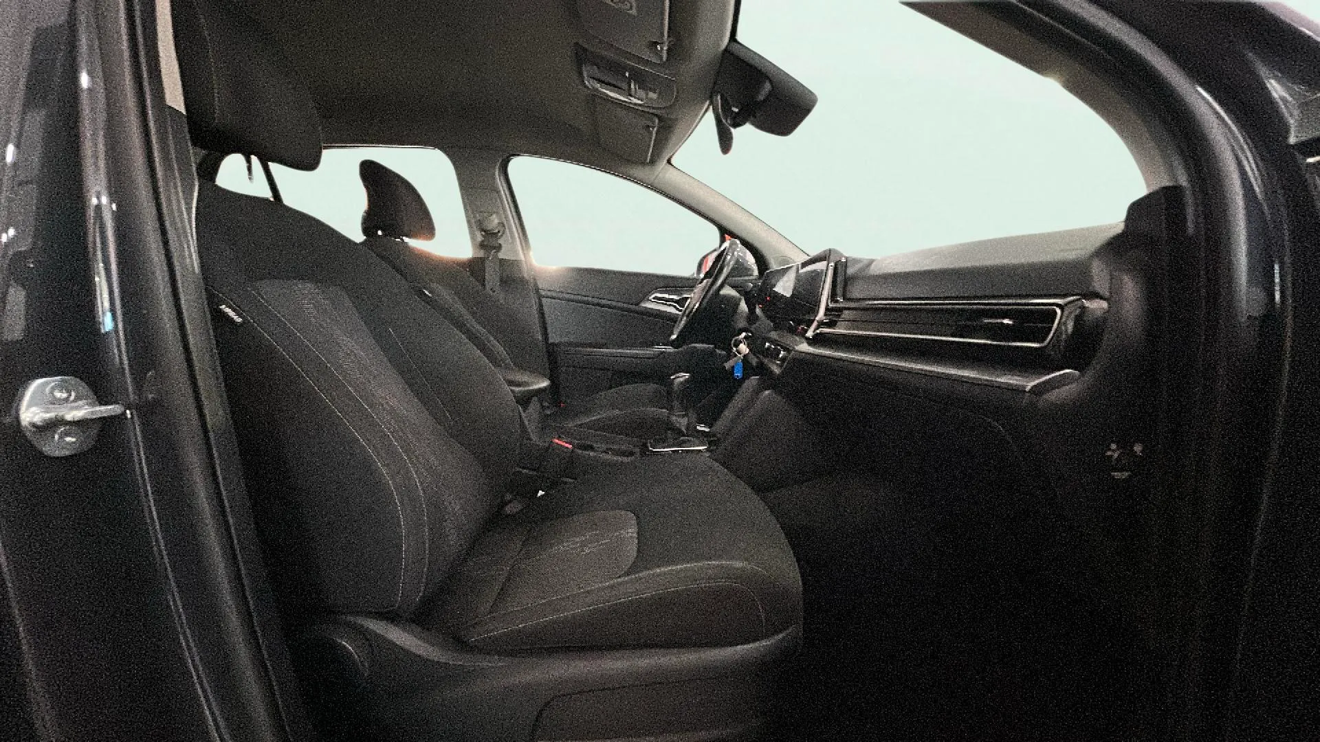 Kia Sportage 1.6 T-GDi Drive 4x2 - foto 20