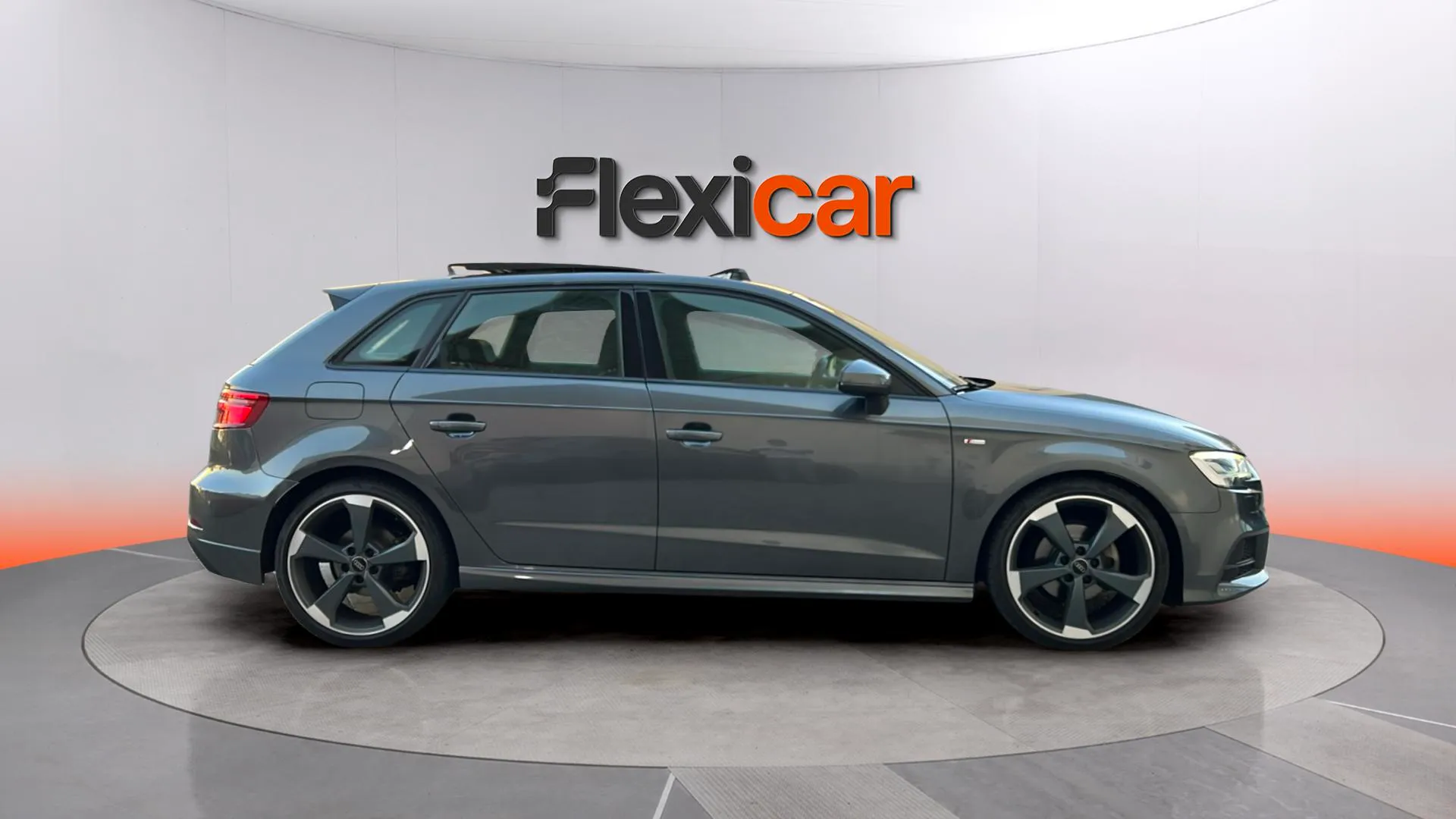Audi A3 1.5 TFSI CoD EVO Sportback - foto 5