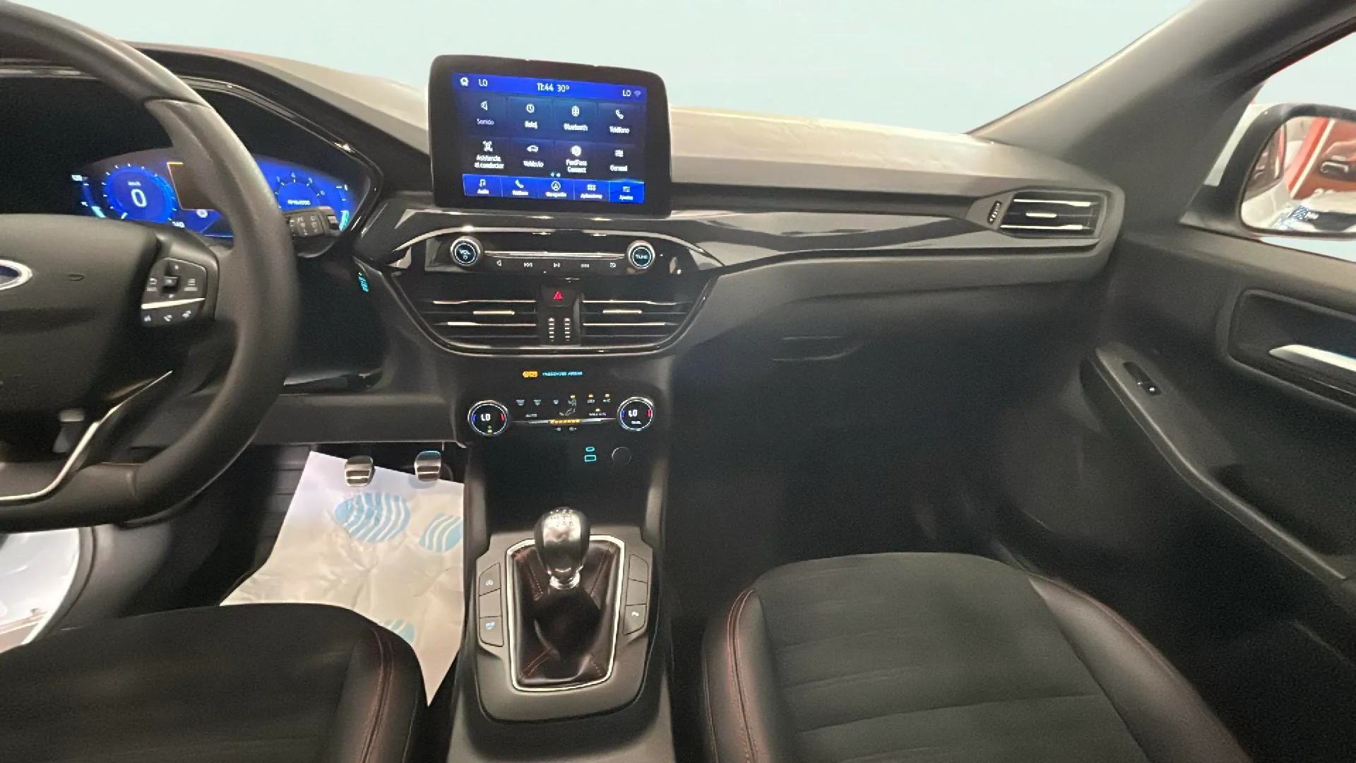Ford Kuga ST-Line 1.5 EcoBoost - foto 10