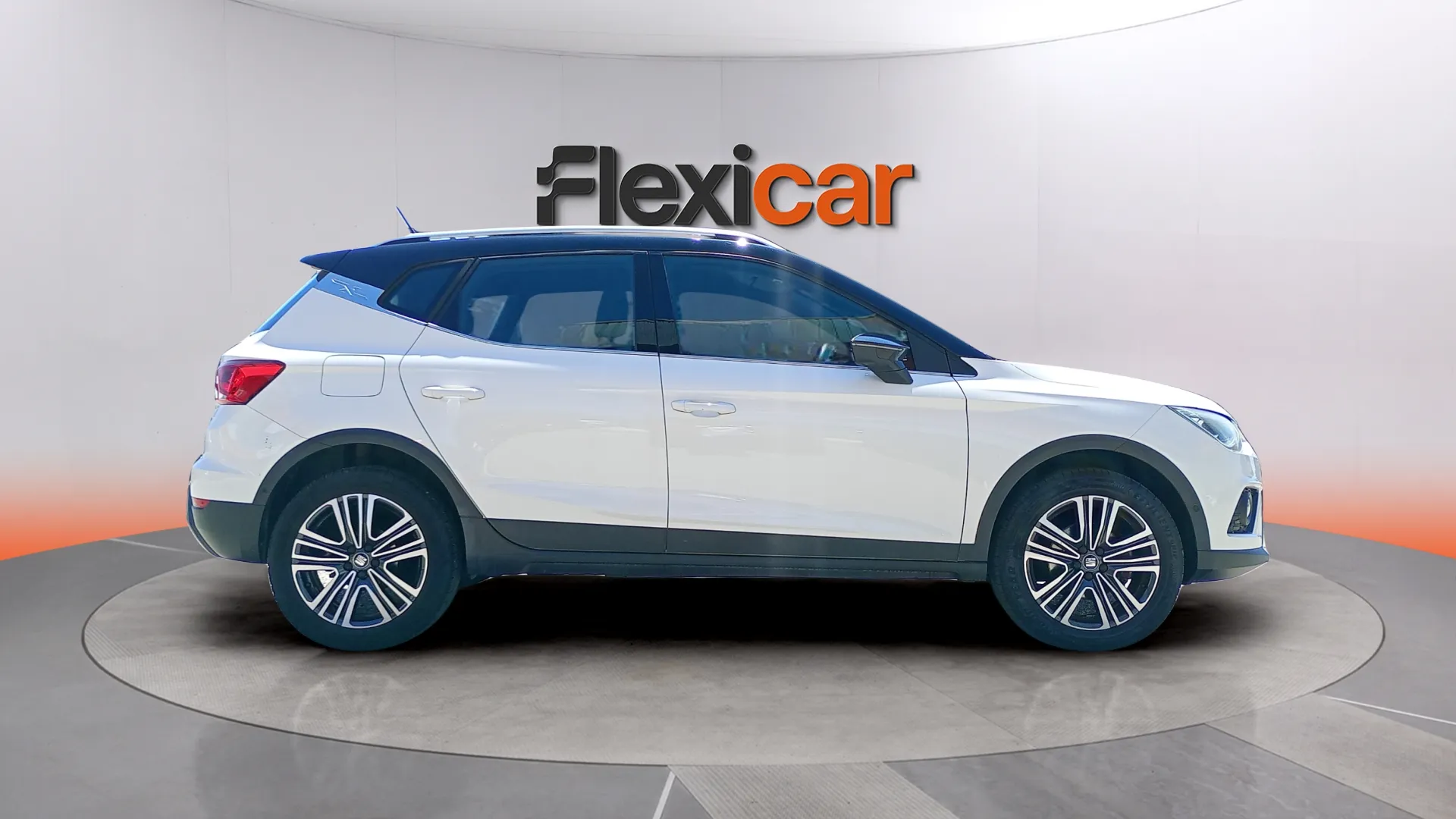 SEAT Arona 1.0 TSI DSG Style Eco - foto 8