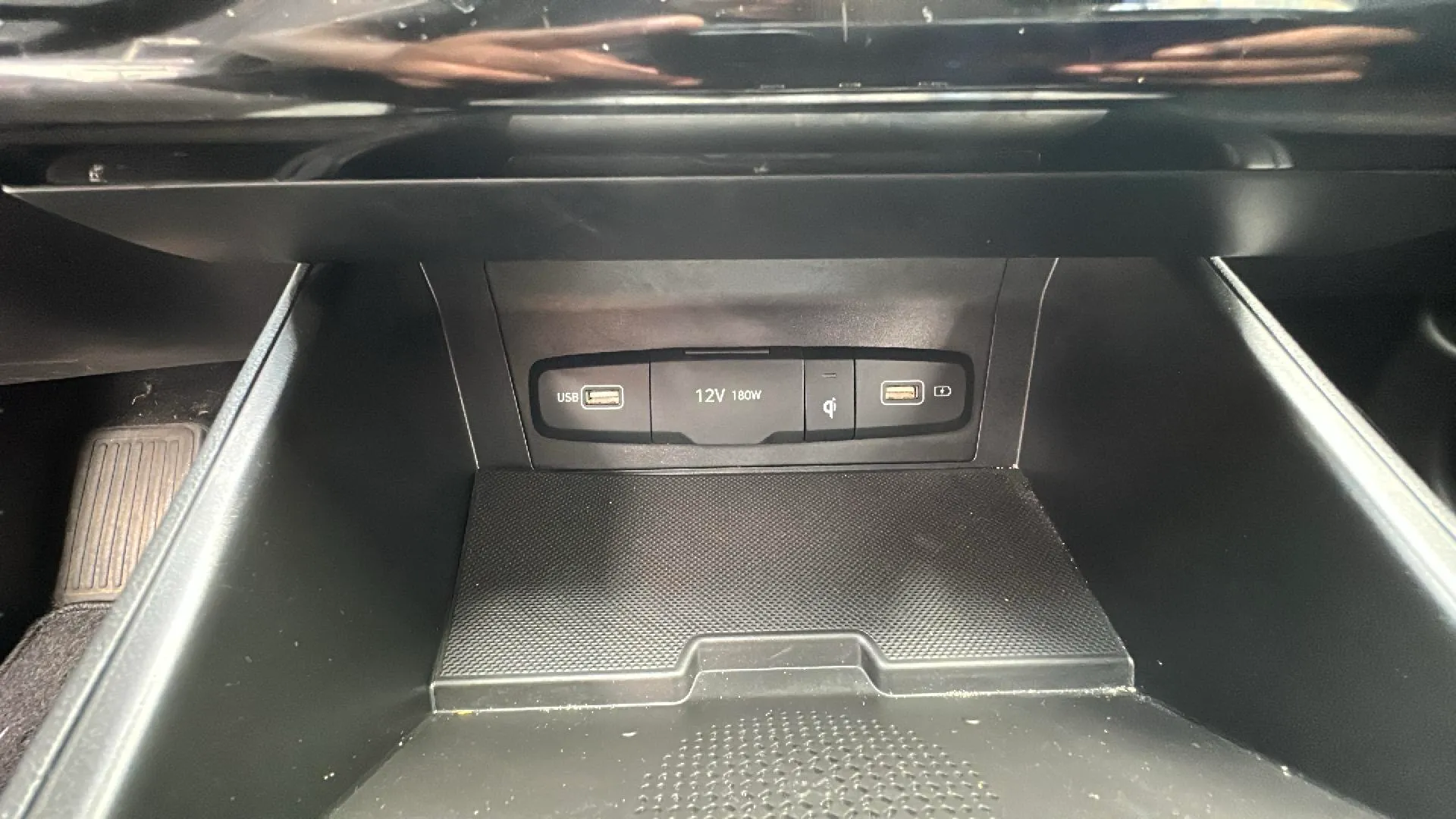 Hyundai Tucson 1.6 T-GDi 48V Tecno DCT 2C - foto 18
