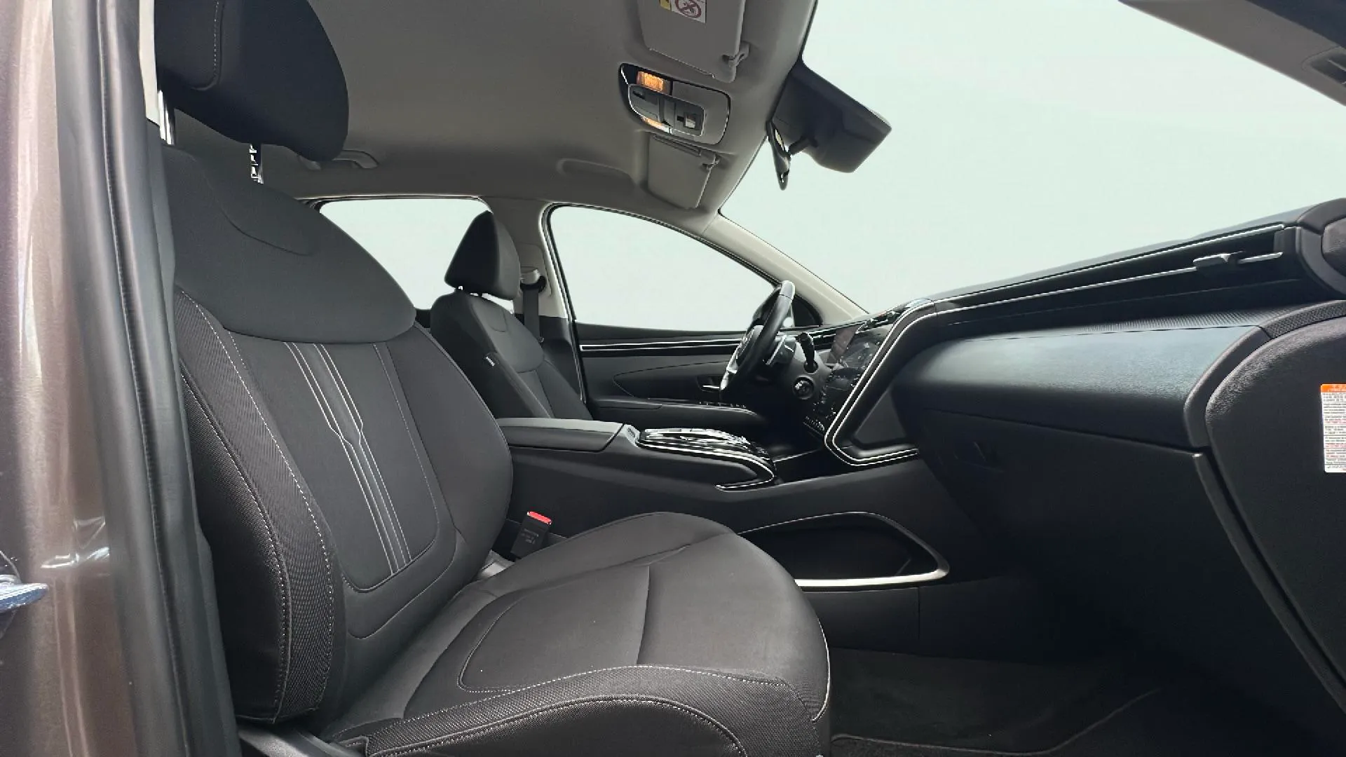 Hyundai Tucson 1.6 T-GDi 48V Tecno DCT 2C - foto 19