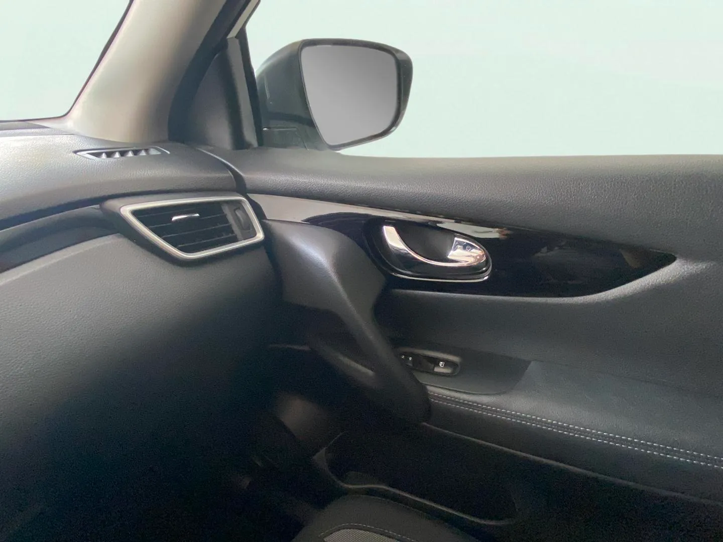 Nissan Qashqai dCi 4WD Acenta - foto 28