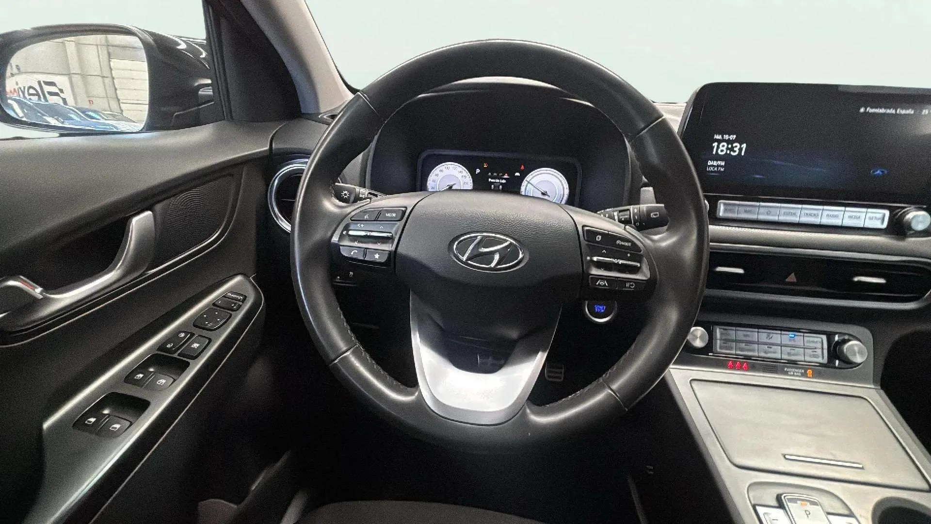 Hyundai Kona EV Maxx - foto 15