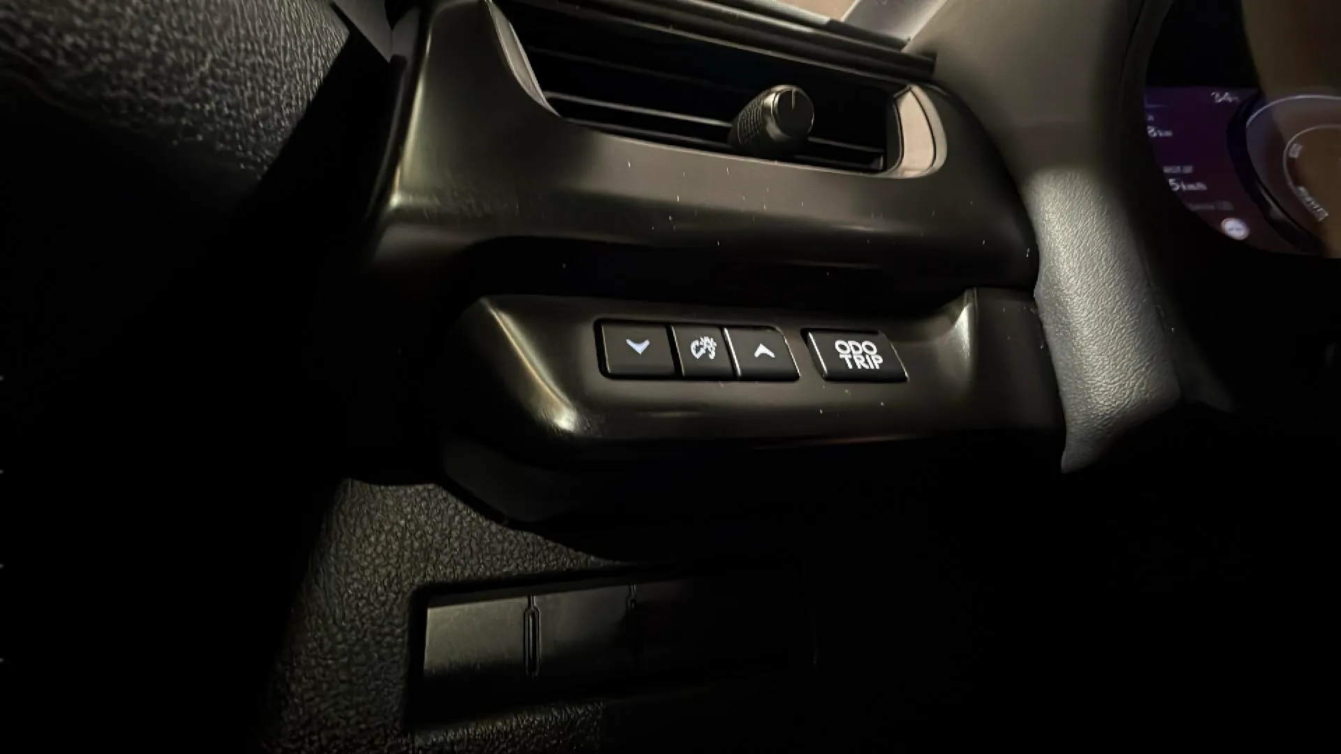 Lexus UX 2.0 250h Business - foto 26