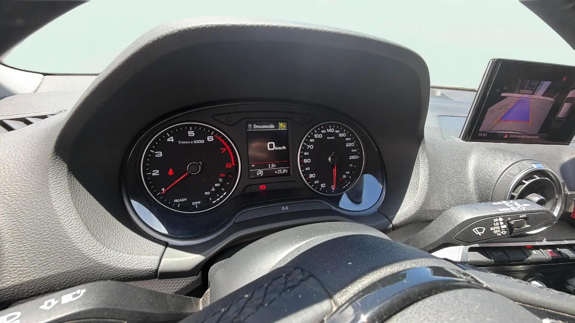 Audi Q2 Adrenalin 30 TFSI - foto 9