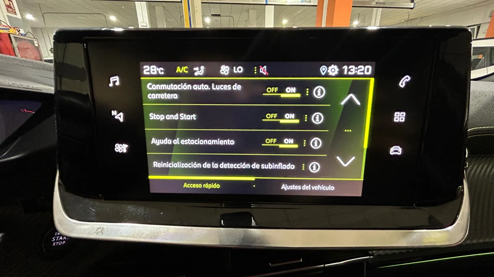 Peugeot 2008 GT Line PureTech 130 BVM6 - foto 16