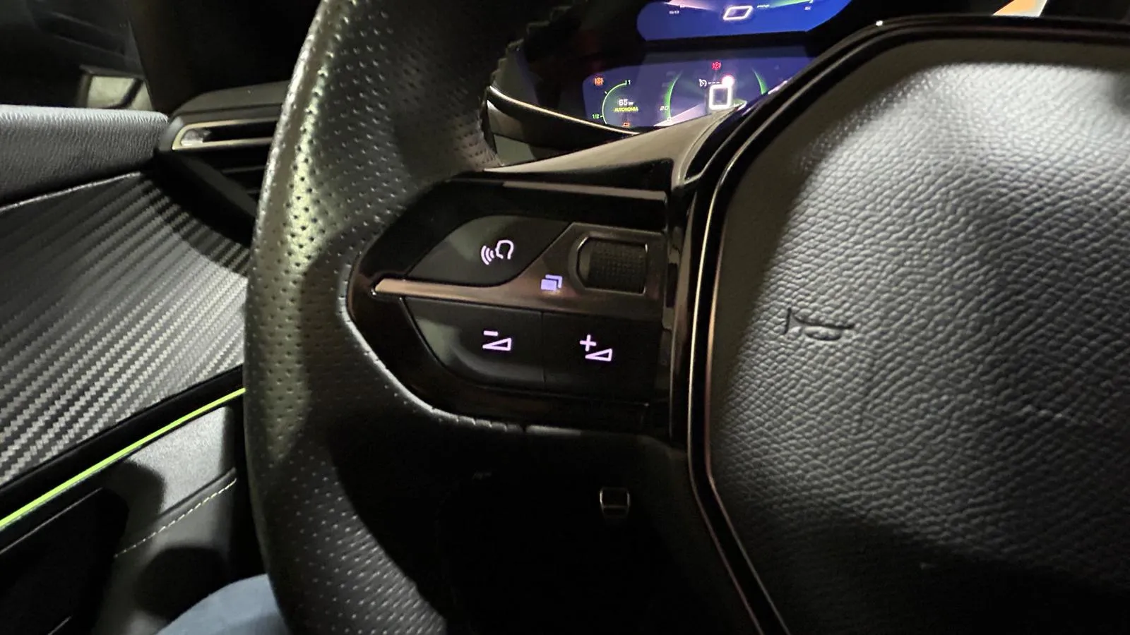 Peugeot 2008 GT Line PureTech 130 BVM6 - foto 23