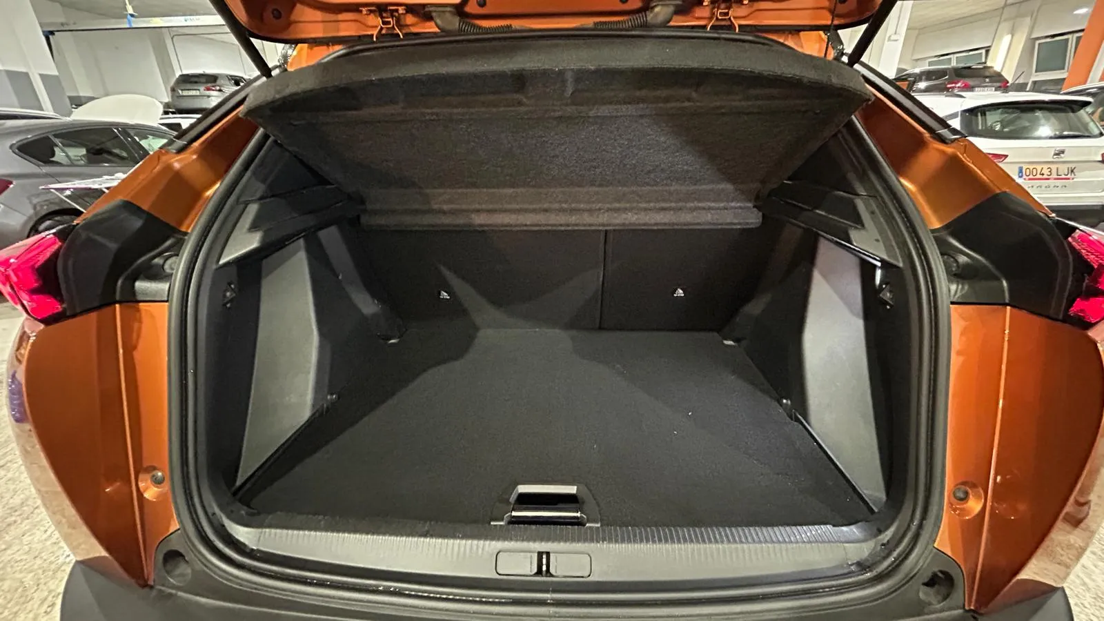 Peugeot 2008 GT Line PureTech 130 BVM6 - foto 29
