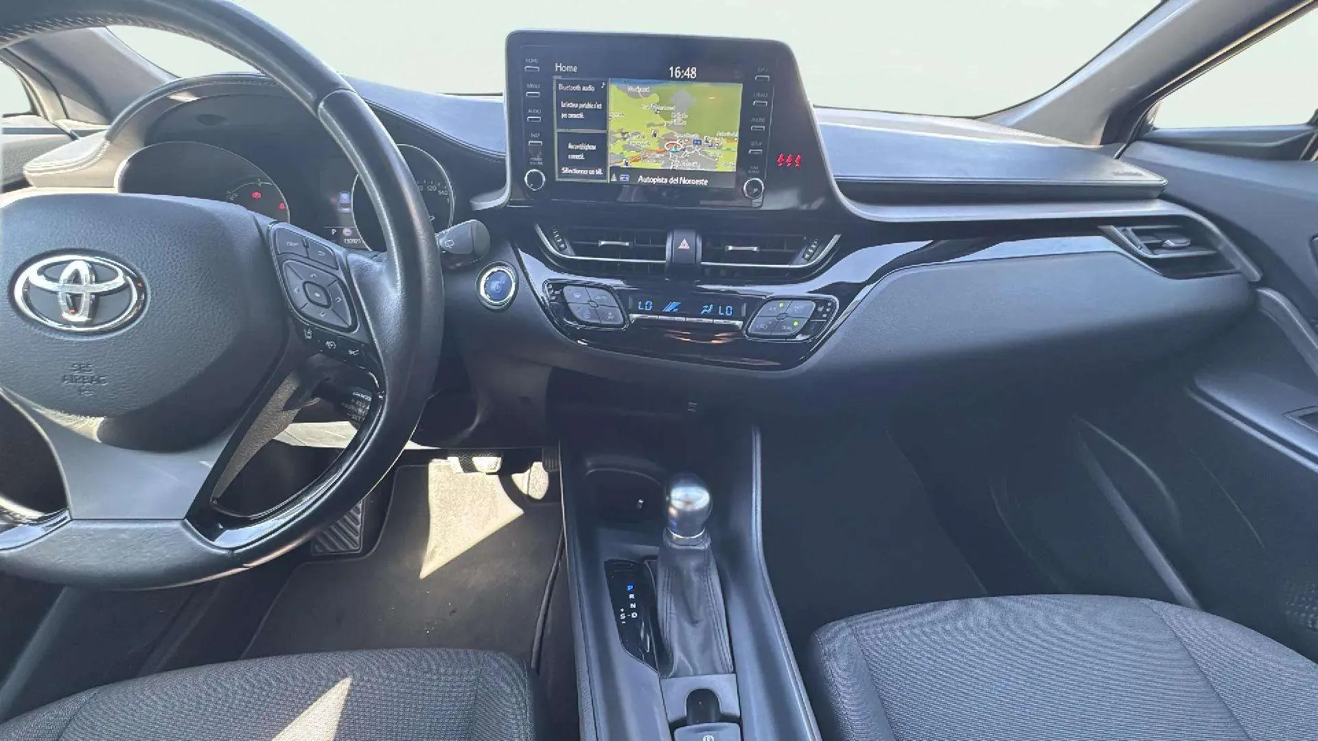 Toyota C-HR 2.0 180H Advance - foto 10
