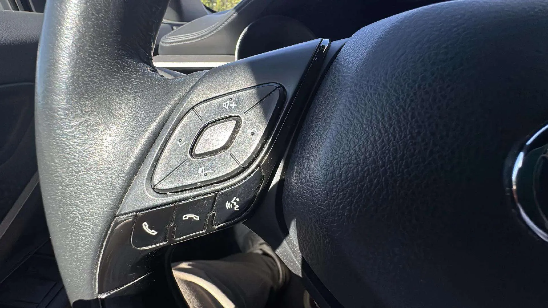 Toyota C-HR 2.0 180H Advance - foto 18