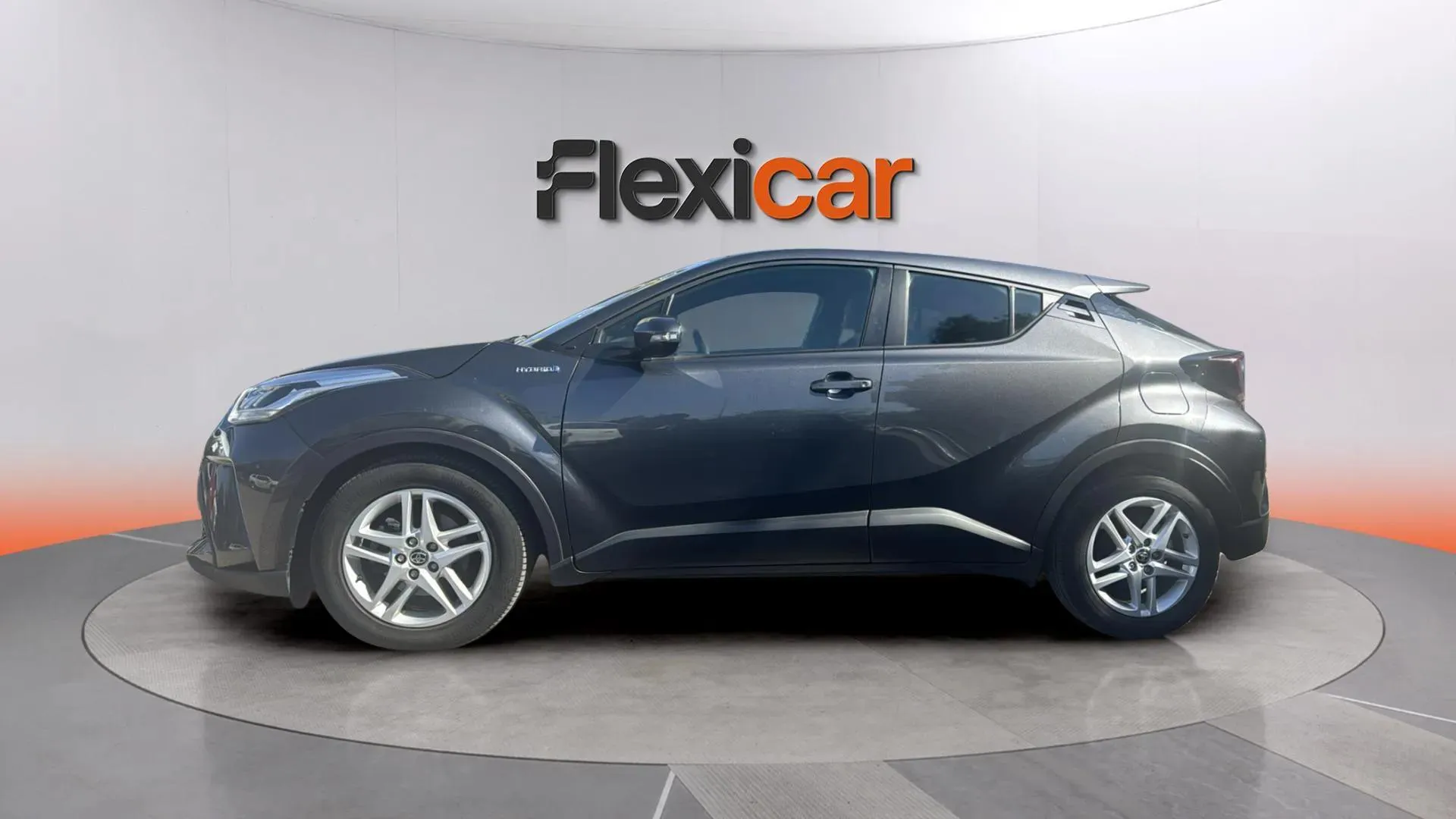 Toyota C-HR 2.0 180H Advance - foto 4
