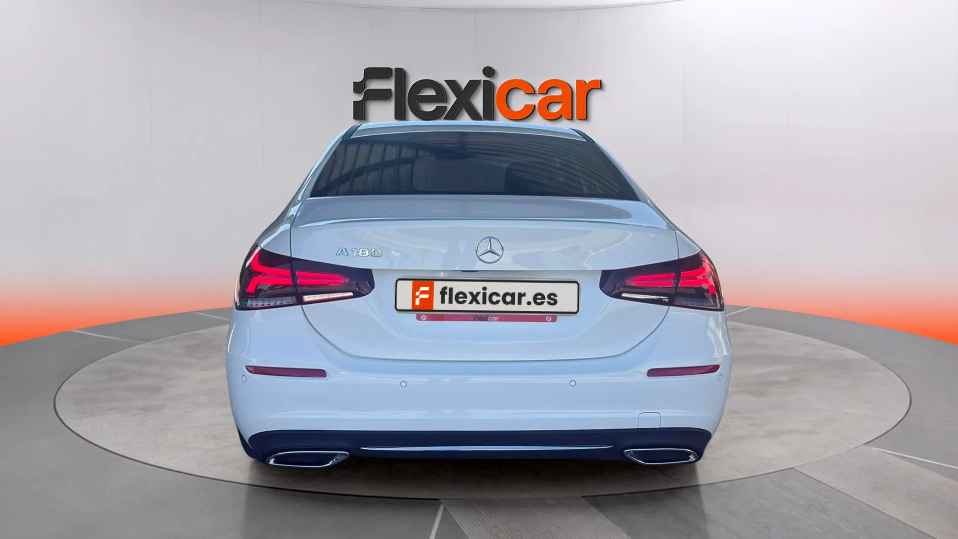 Mercedes-Benz Clase A Sedán A 180 - foto 5
