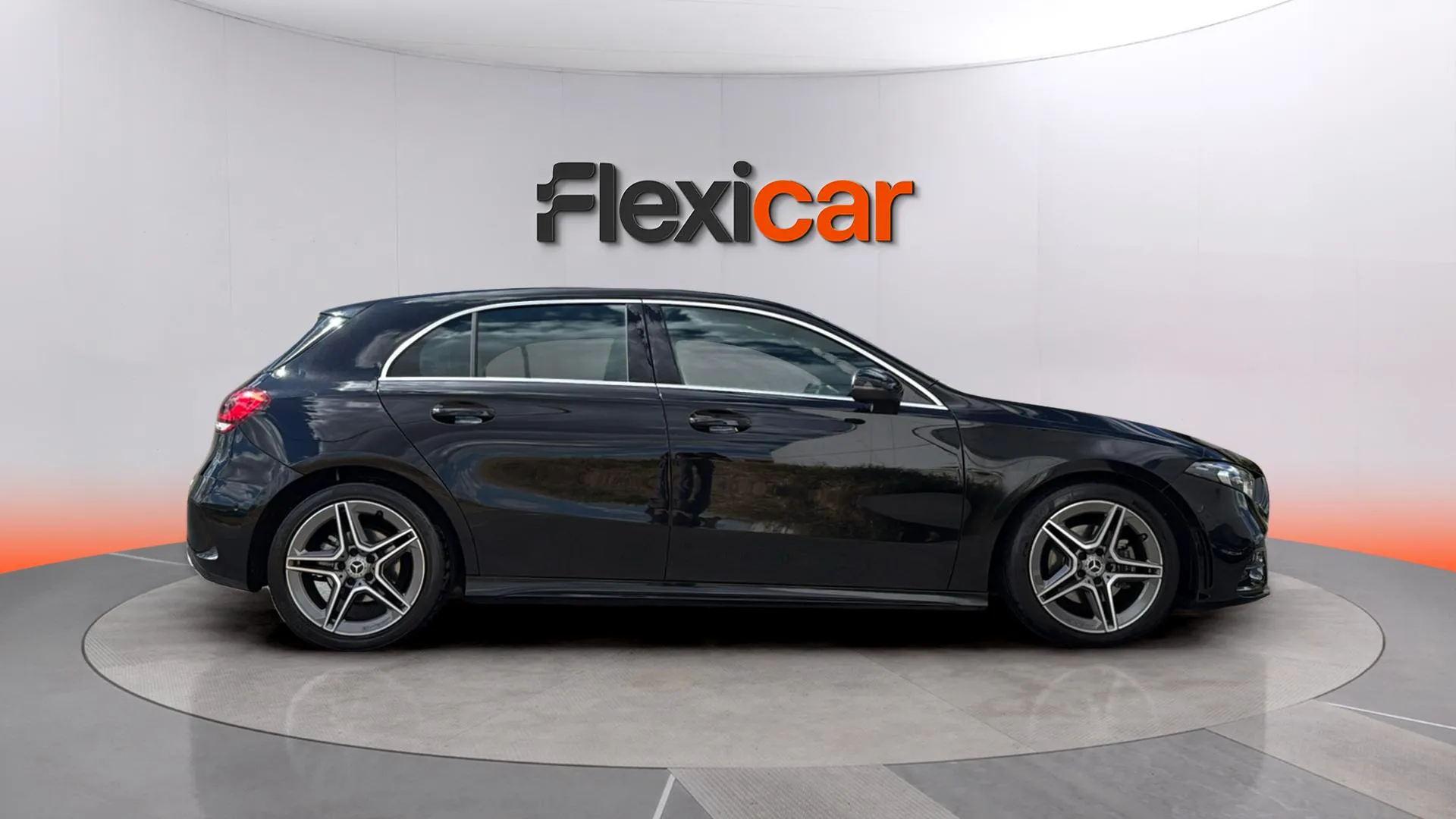 Mercedes-Benz Clase A A 180 d - foto 8