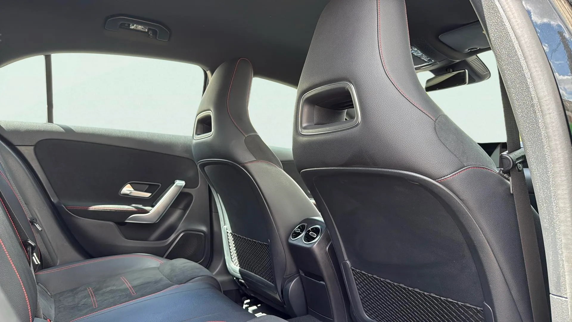Mercedes-Benz Clase A A 180 d - foto 18