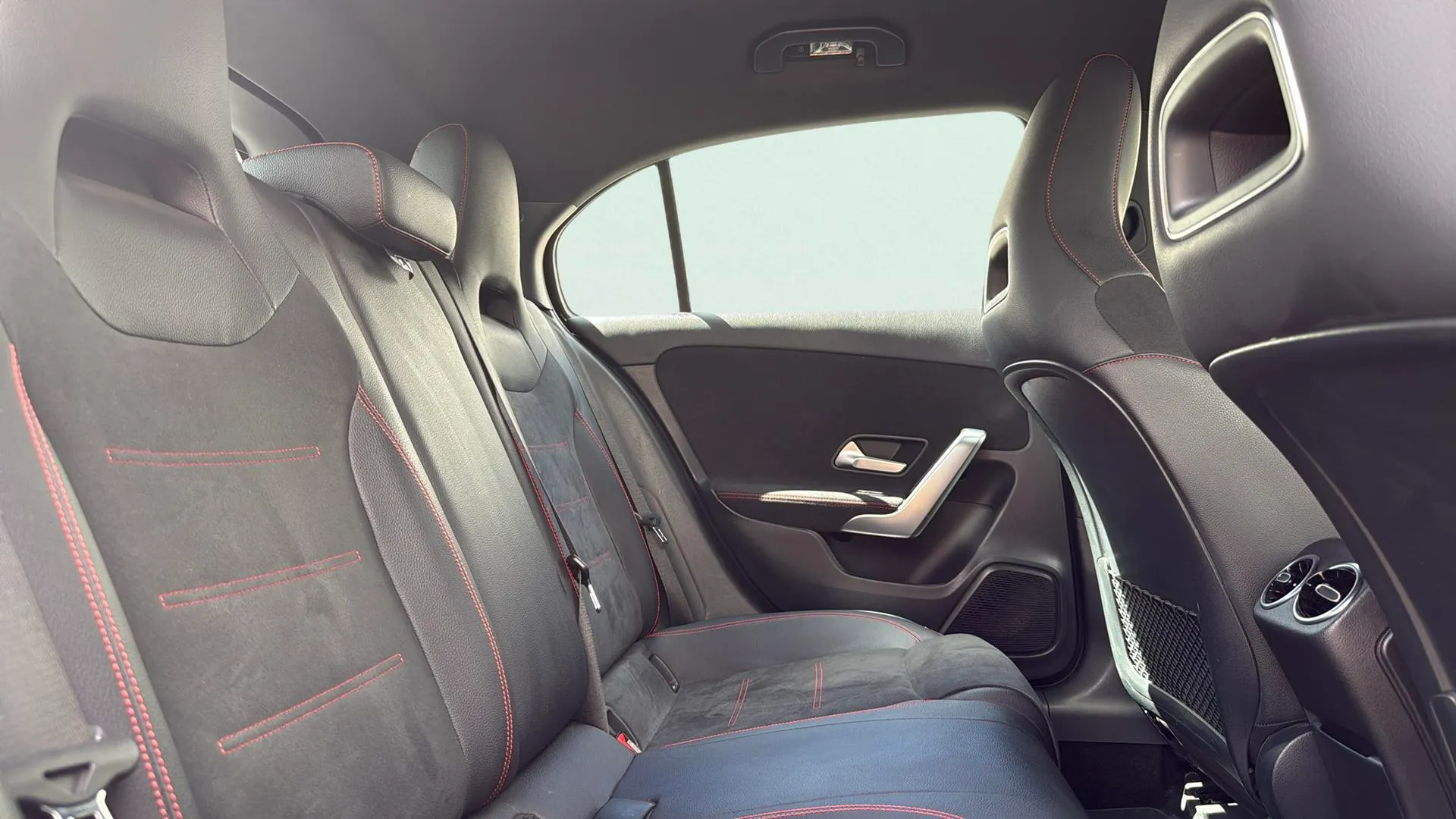 Mercedes-Benz Clase A A 180 d - foto 19
