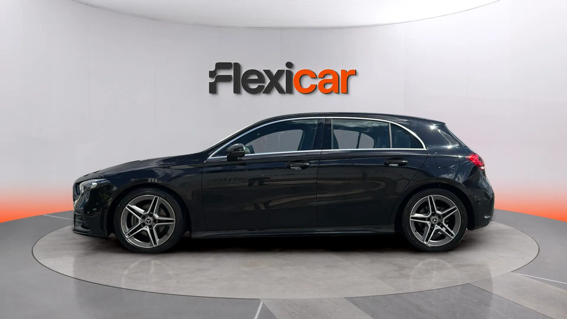 Mercedes-Benz Clase A A 180 d - foto 4