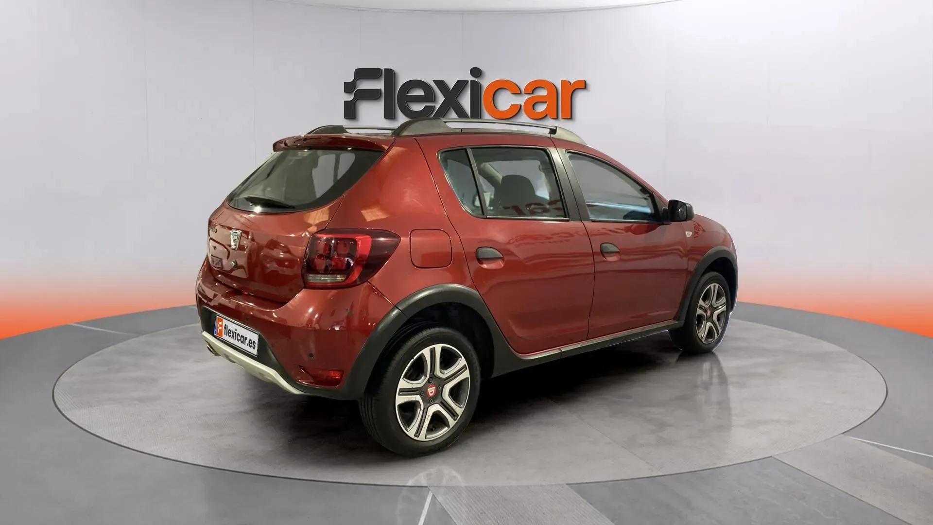 Dacia Sandero Stepway Essential TCe GLP - foto 8