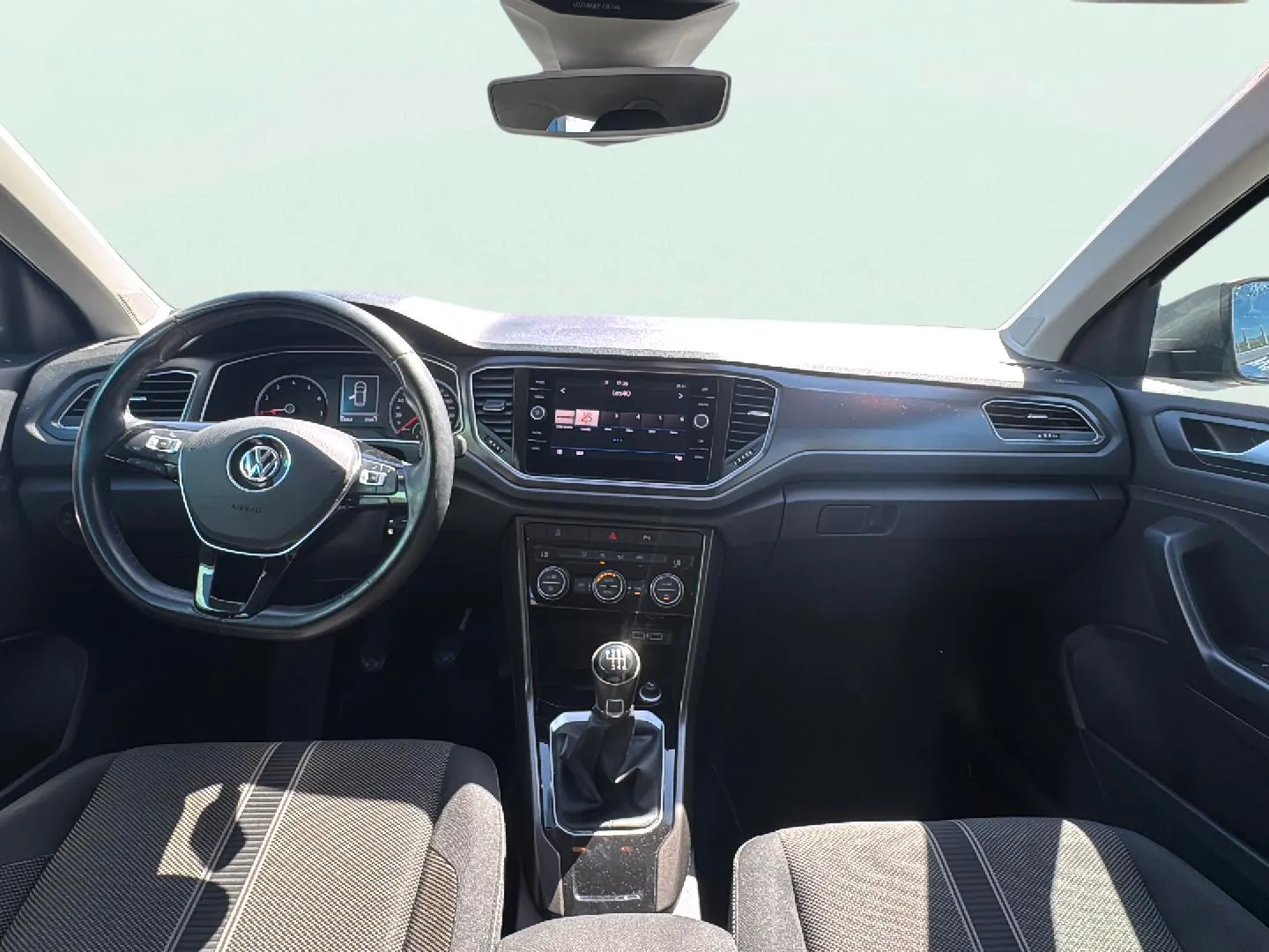 Volkswagen T-Roc Advance 1.0 TSI - foto 16
