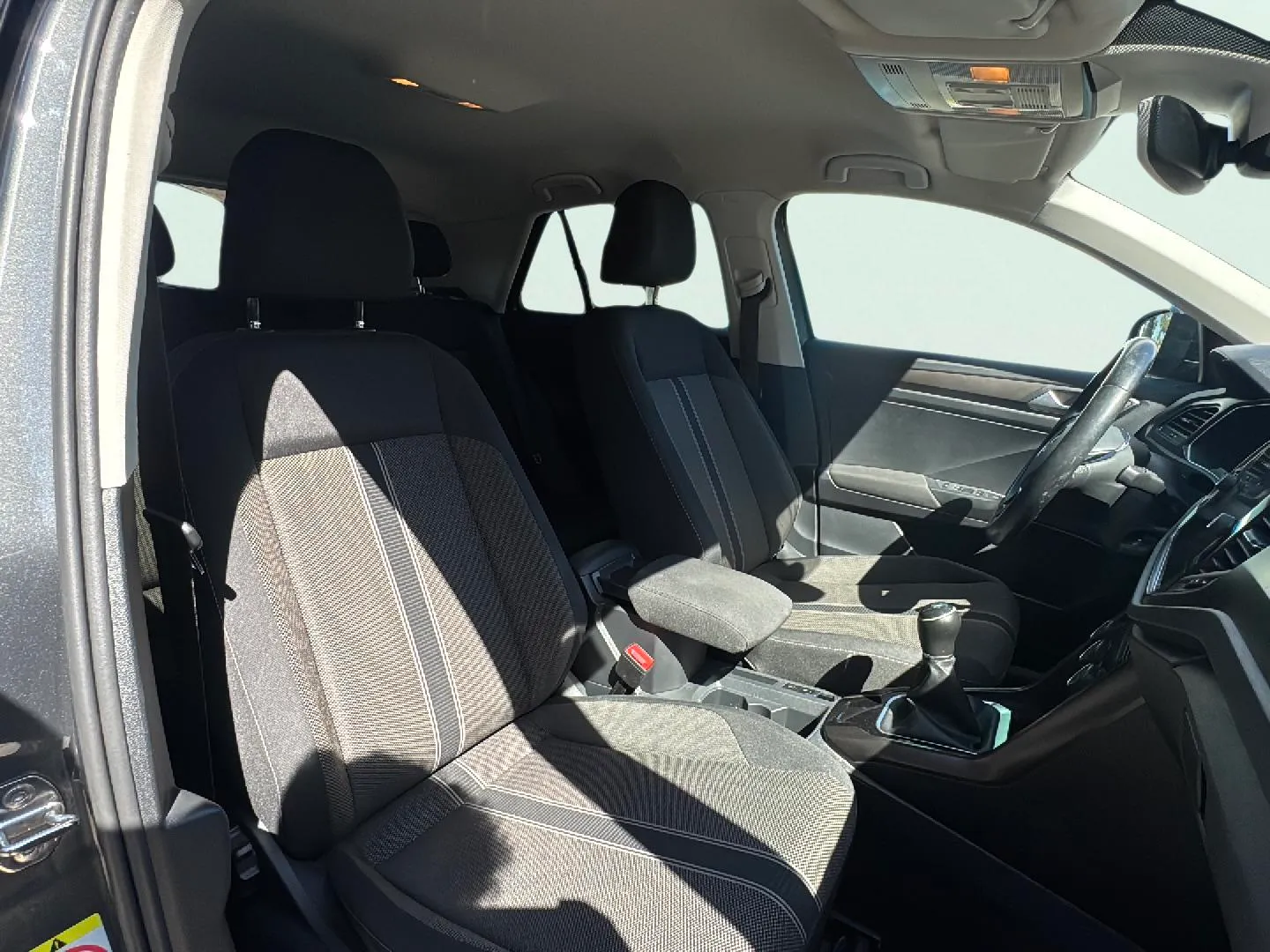 Volkswagen T-Roc Advance 1.0 TSI - foto 21