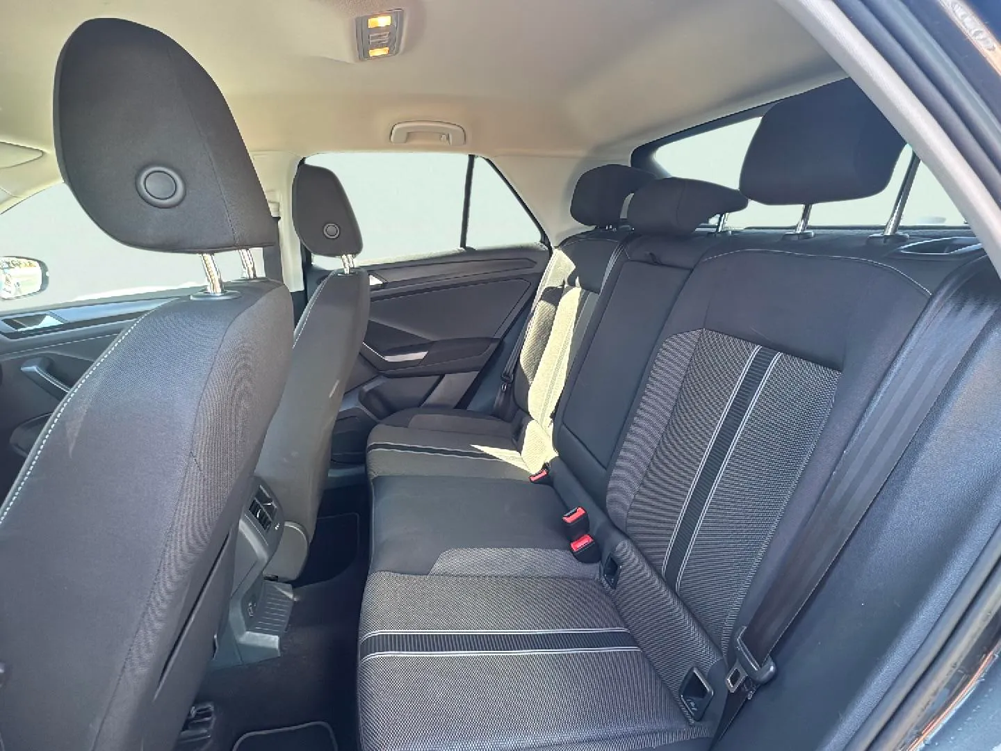 Volkswagen T-Roc Advance 1.0 TSI - foto 13