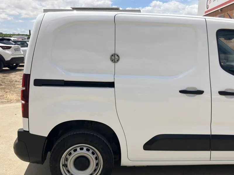 Citroën Berlingo BlueHDi 100 Club - foto 24