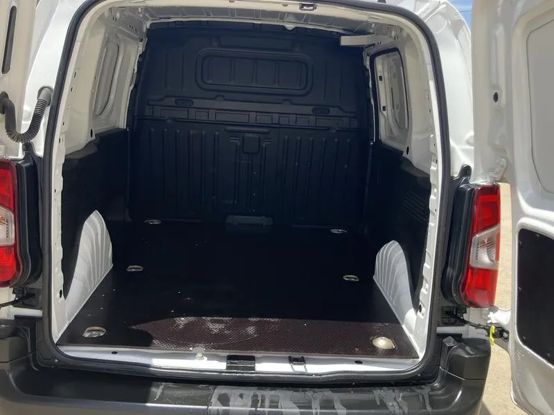 Citroën Berlingo BlueHDi 100 Club - foto 18