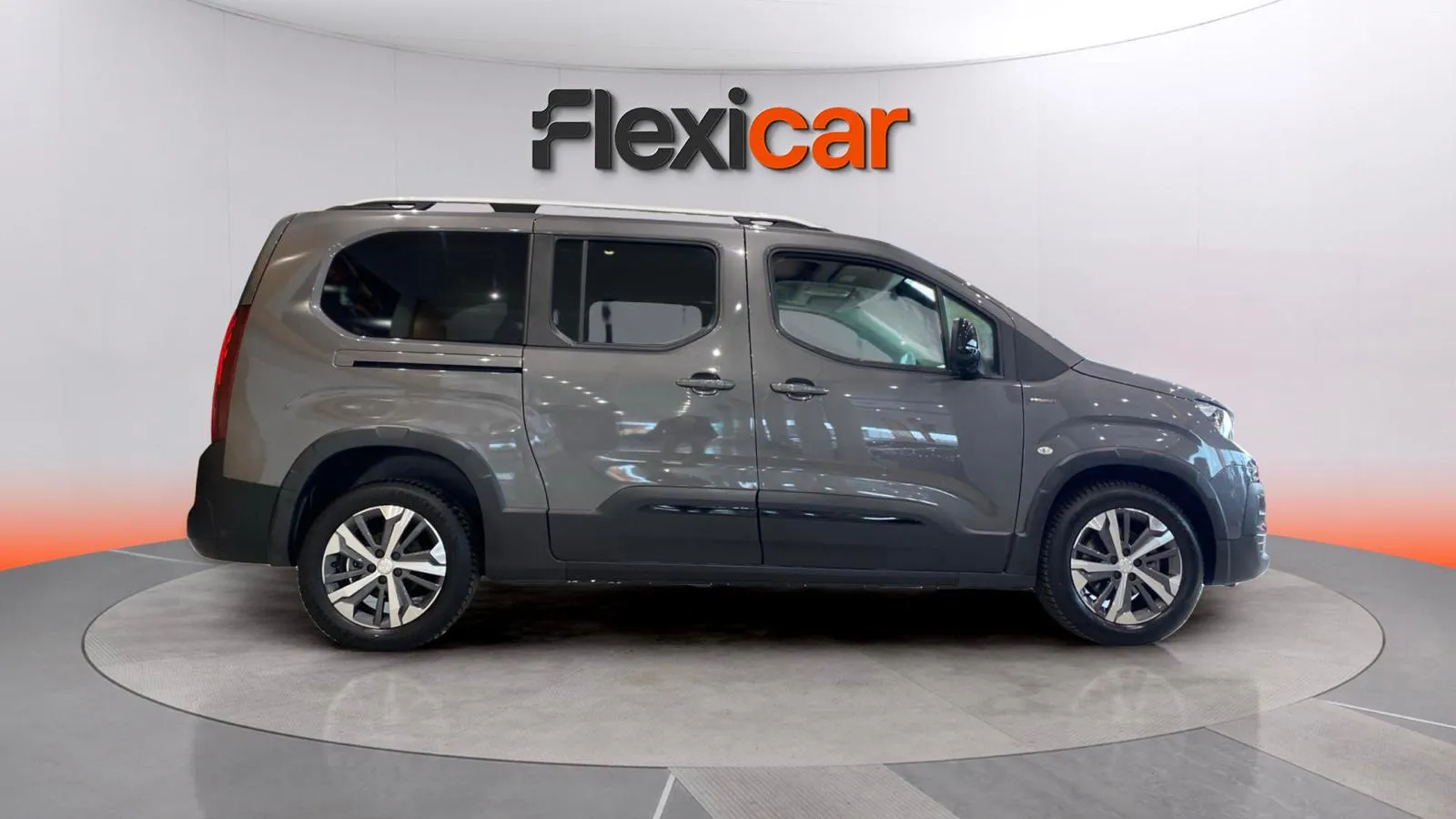 Peugeot Rifter GT Long BlueHDi 7 plazas - foto 3