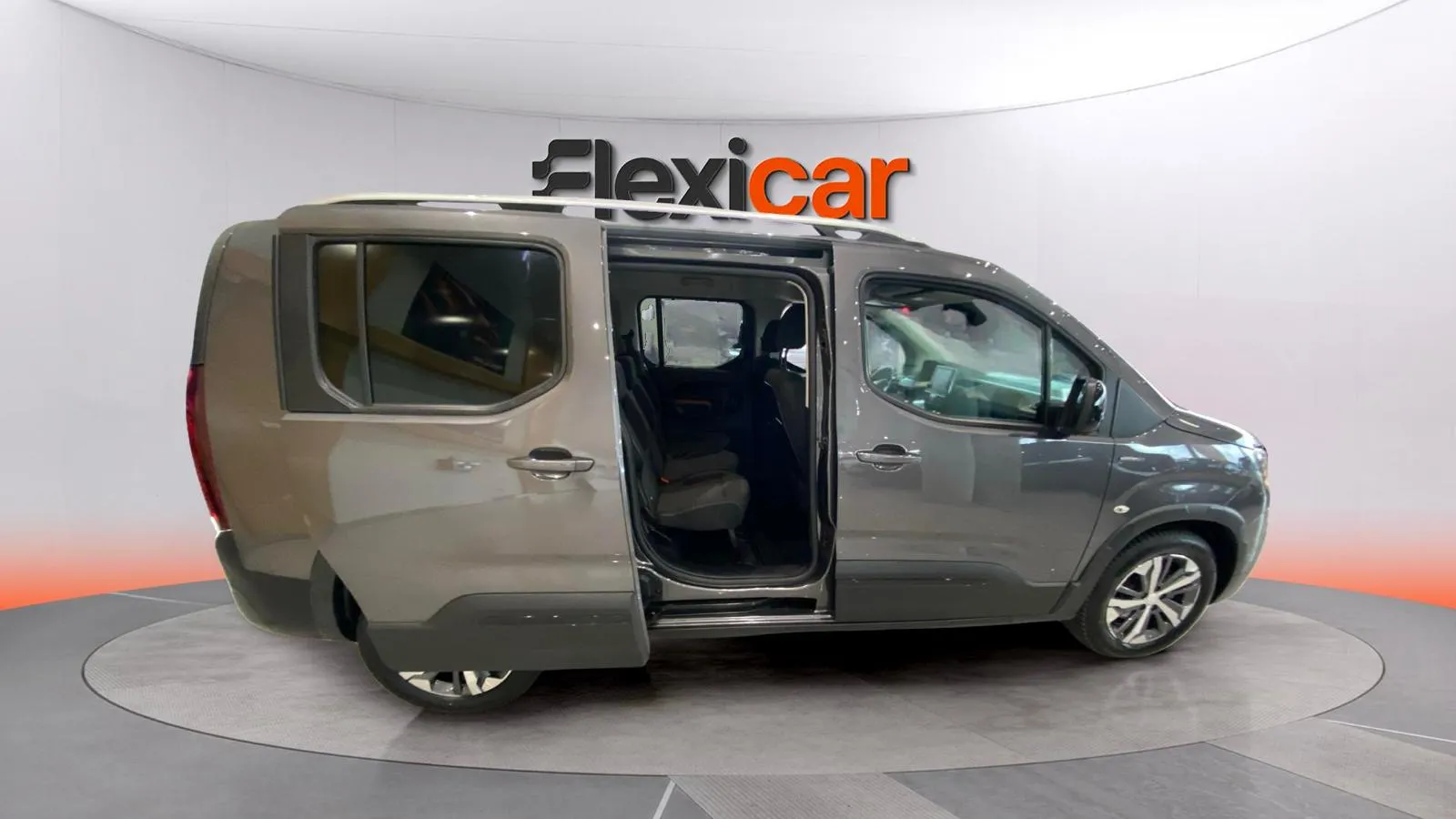 Peugeot Rifter GT Long BlueHDi 7 plazas - foto 8