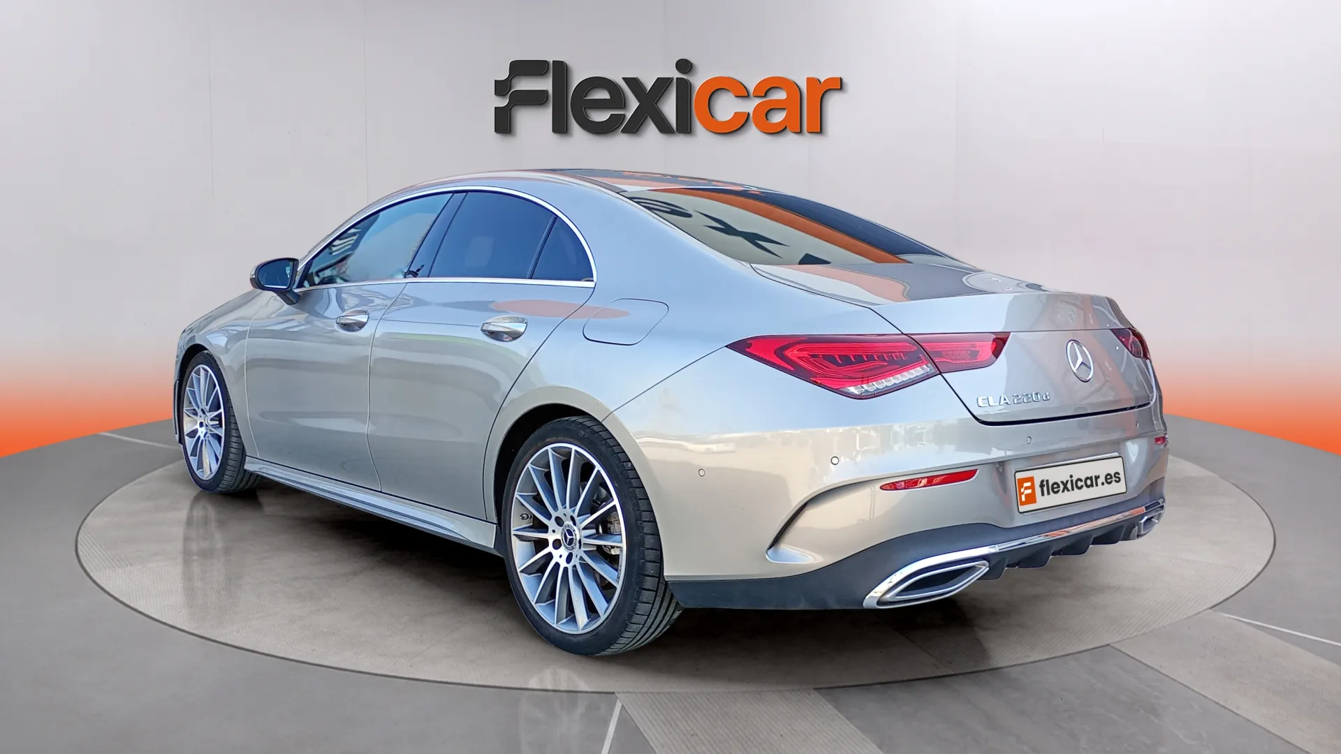 Mercedes-Benz CLA 220 D DCT - foto 5