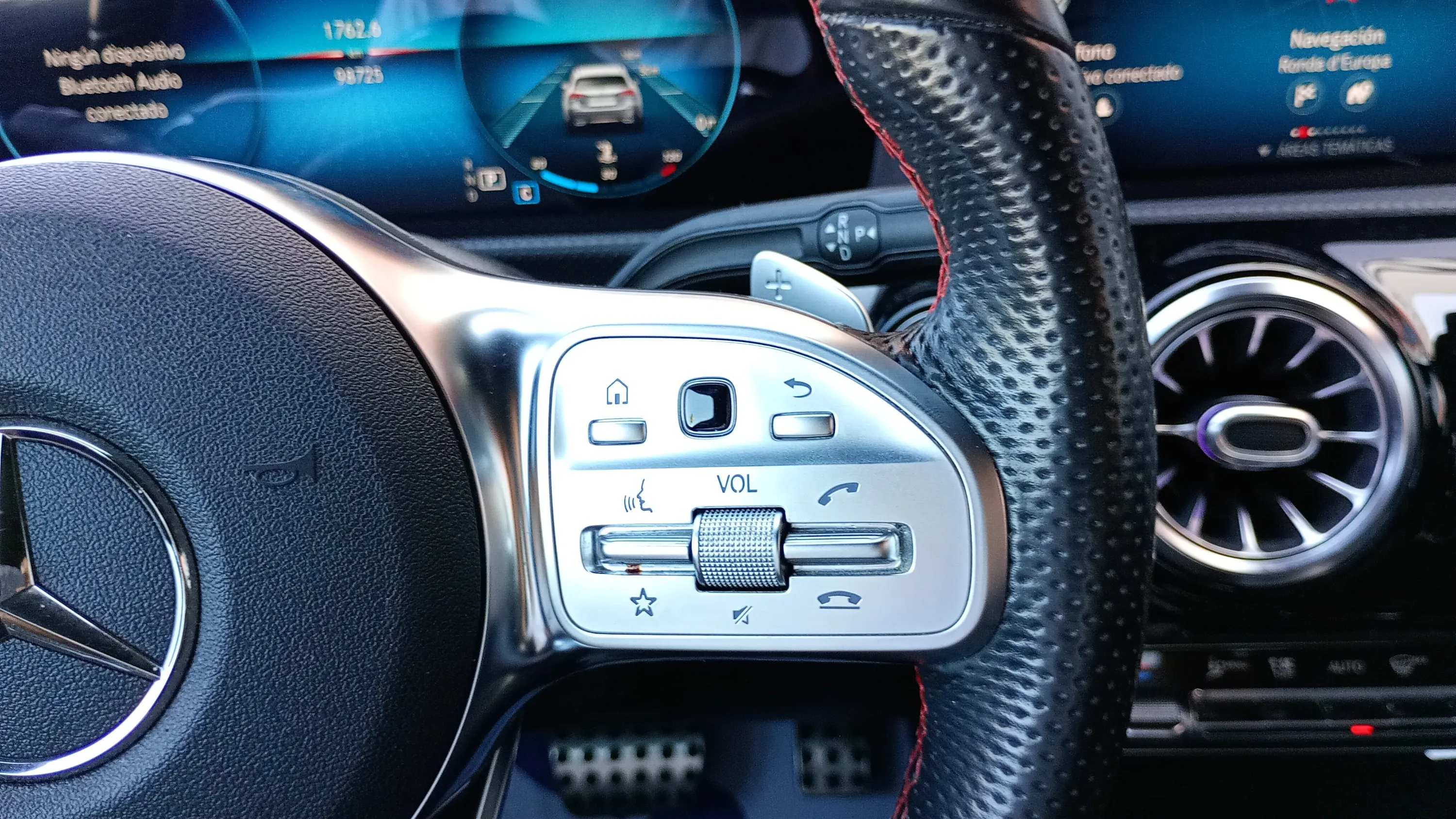 Mercedes-Benz CLA 220 D DCT - foto 24